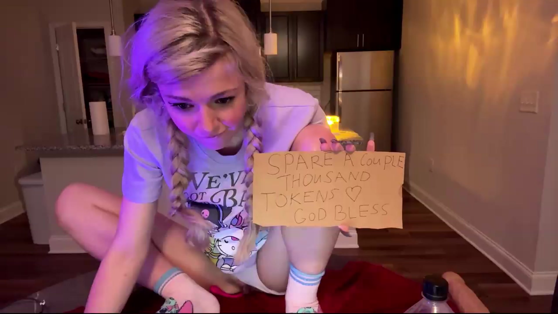 Gallery image thumbnail from TopGspot's myfreecams stream on, 08/31/2026, 04:39 image 6 of 20