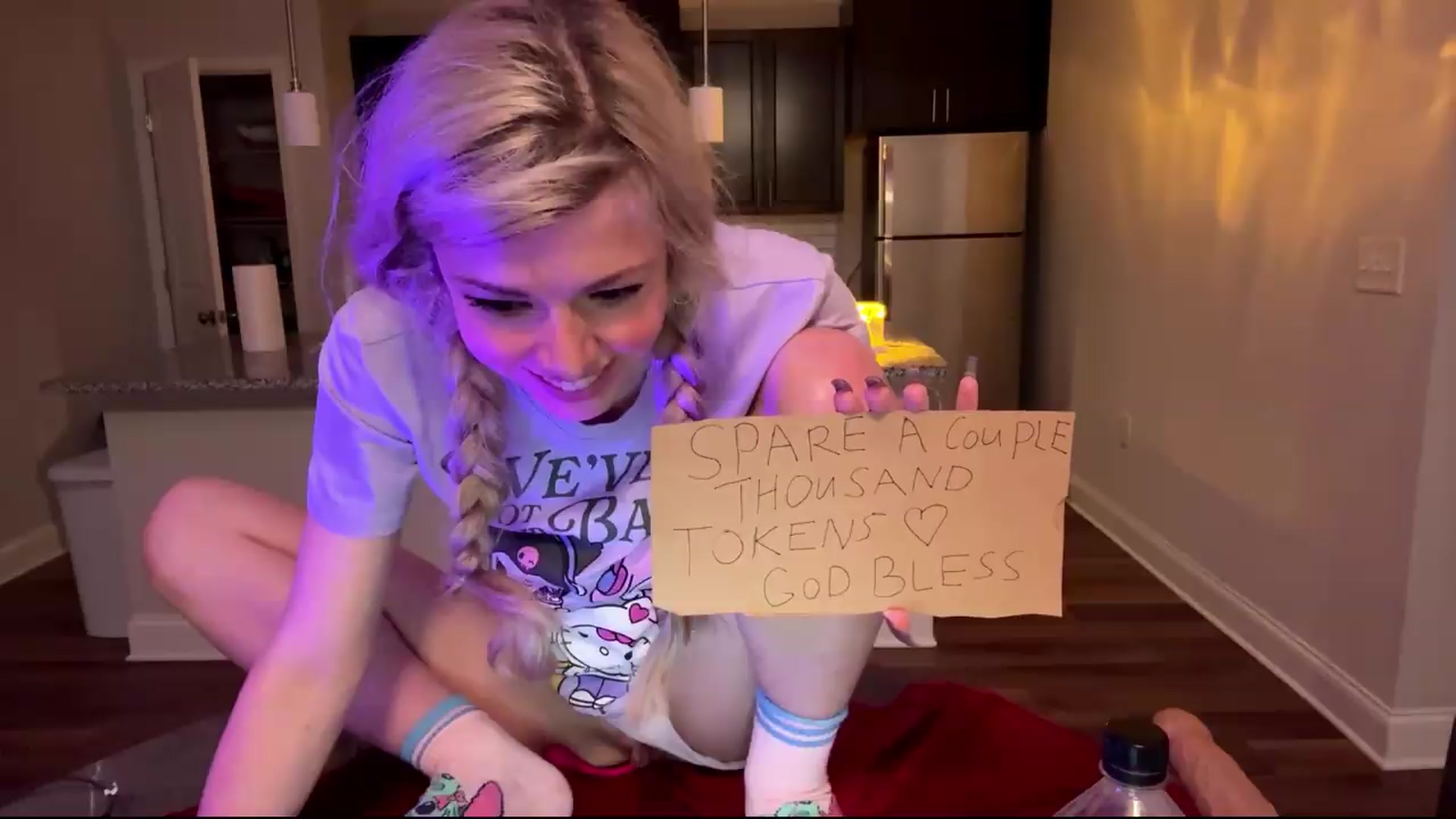 Gallery image thumbnail from TopGspot's myfreecams stream on, 08/31/2026, 04:39 image 5 of 20