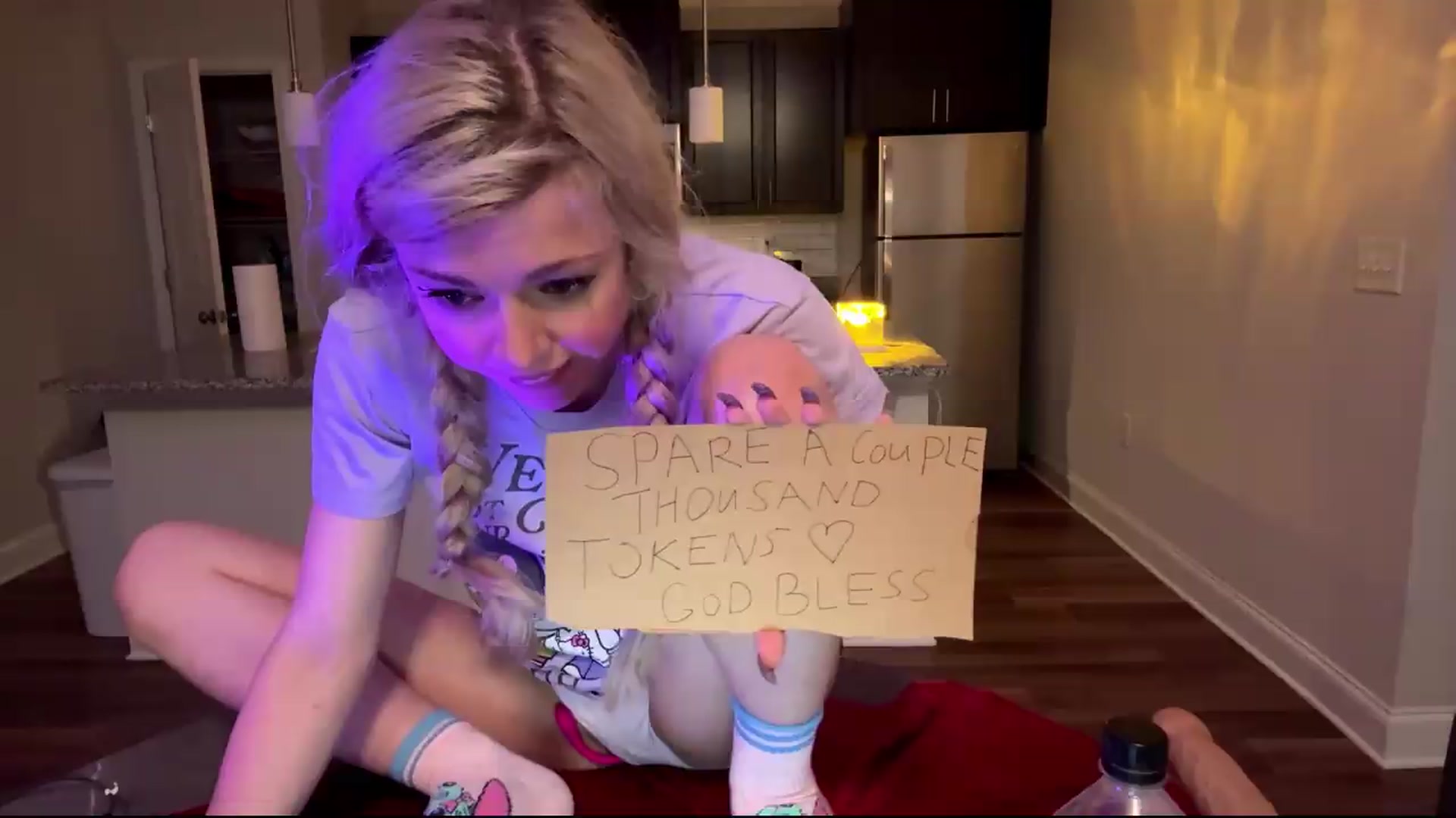 Gallery image thumbnail from TopGspot's myfreecams stream on, 08/31/2026, 04:39 image 10 of 20