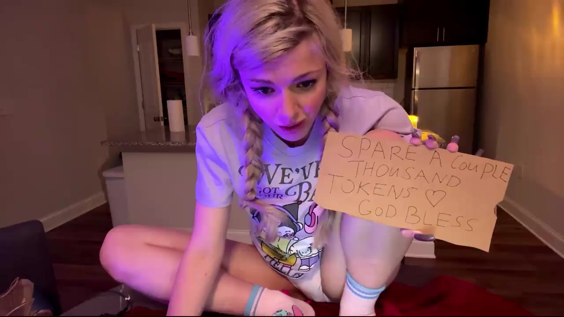 Gallery image thumbnail from TopGspot's myfreecams stream on, 08/31/2026, 05:04 image 8 of 20