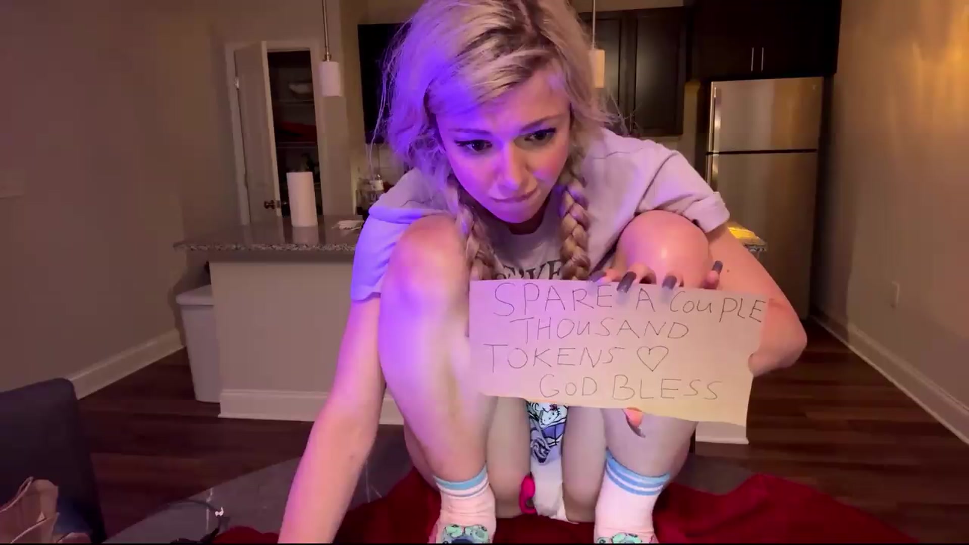 Gallery image thumbnail from TopGspot's myfreecams stream on, 08/31/2026, 05:04 image 4 of 20