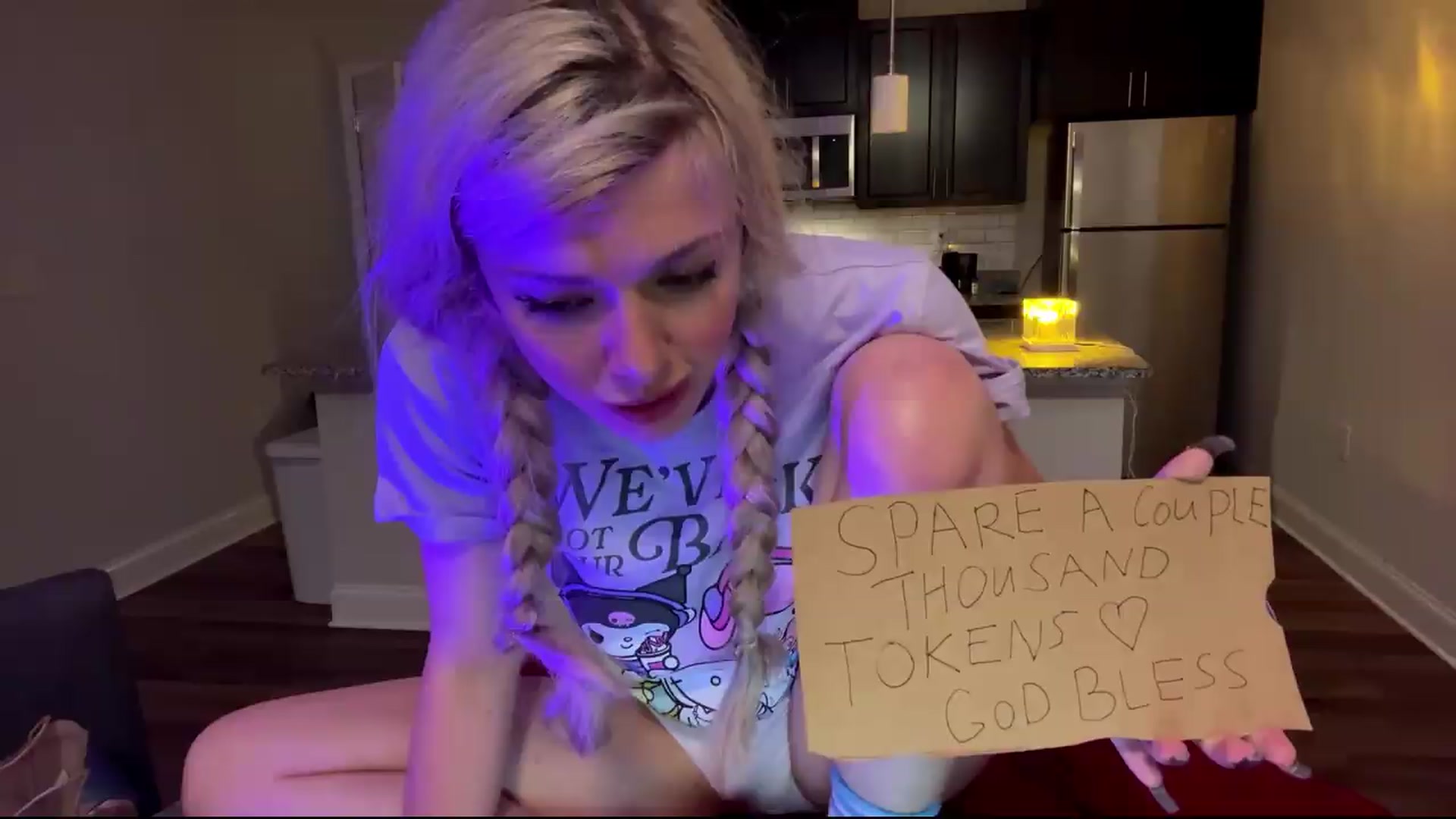 Gallery image thumbnail from TopGspot's myfreecams stream on, 08/31/2026, 05:23 image 15 of 20