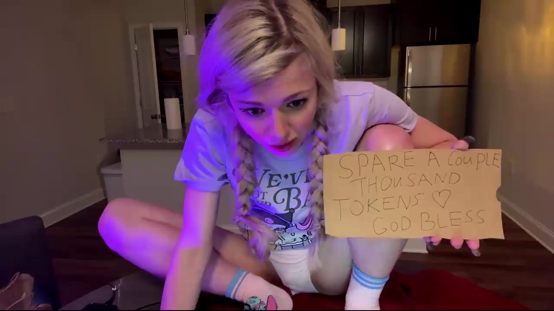Gallery image thumbnail from TopGspot's myfreecams stream on, 08/31/2026, 05:43 image 5 of 20