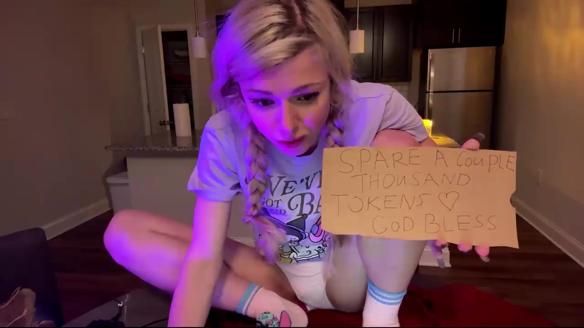 Gallery image thumbnail from TopGspot's myfreecams stream on, 08/31/2026, 05:43 image 6 of 20