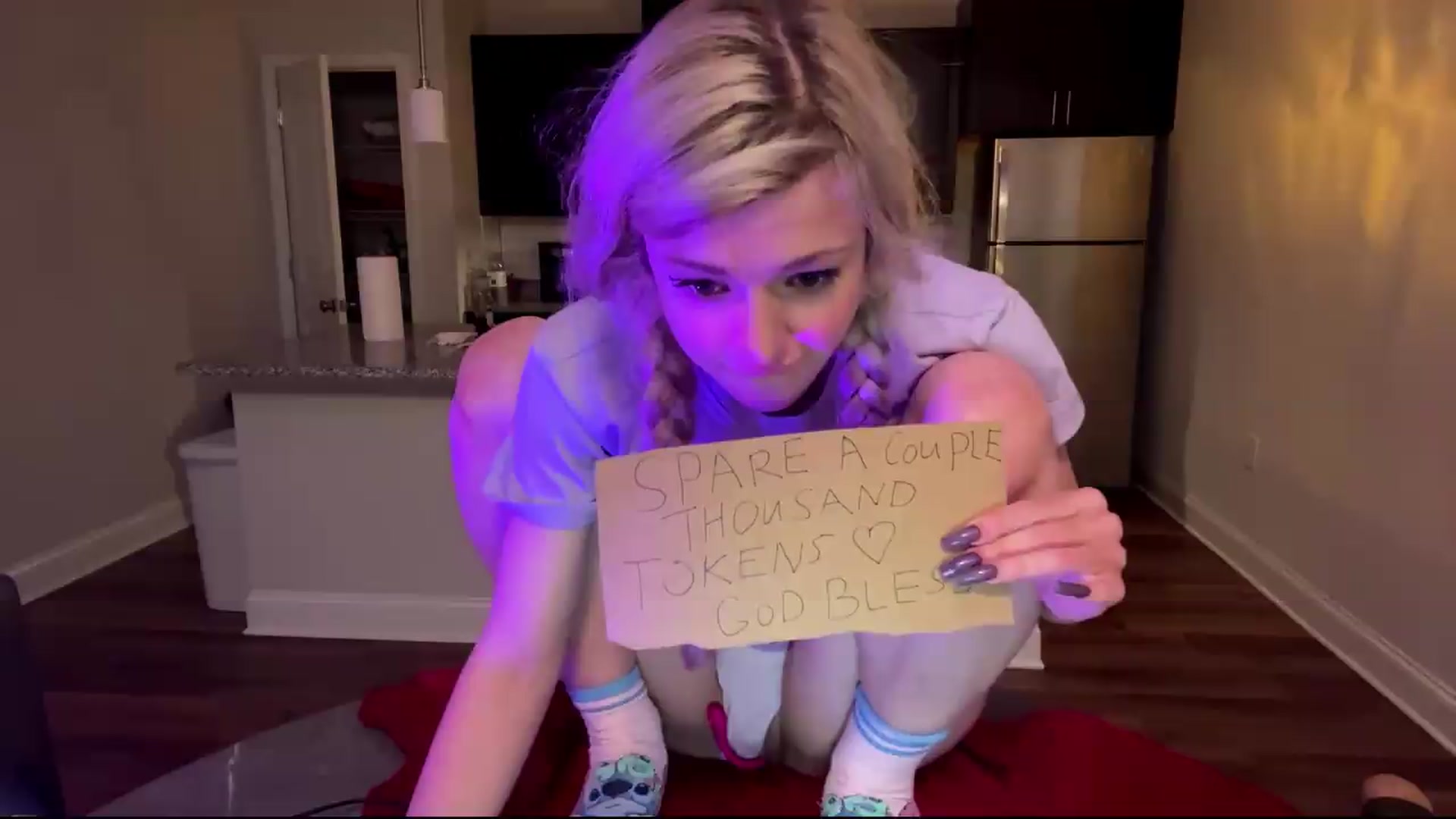 Gallery image thumbnail from TopGspot's myfreecams stream on, 08/31/2026, 06:46 image 1 of 20
