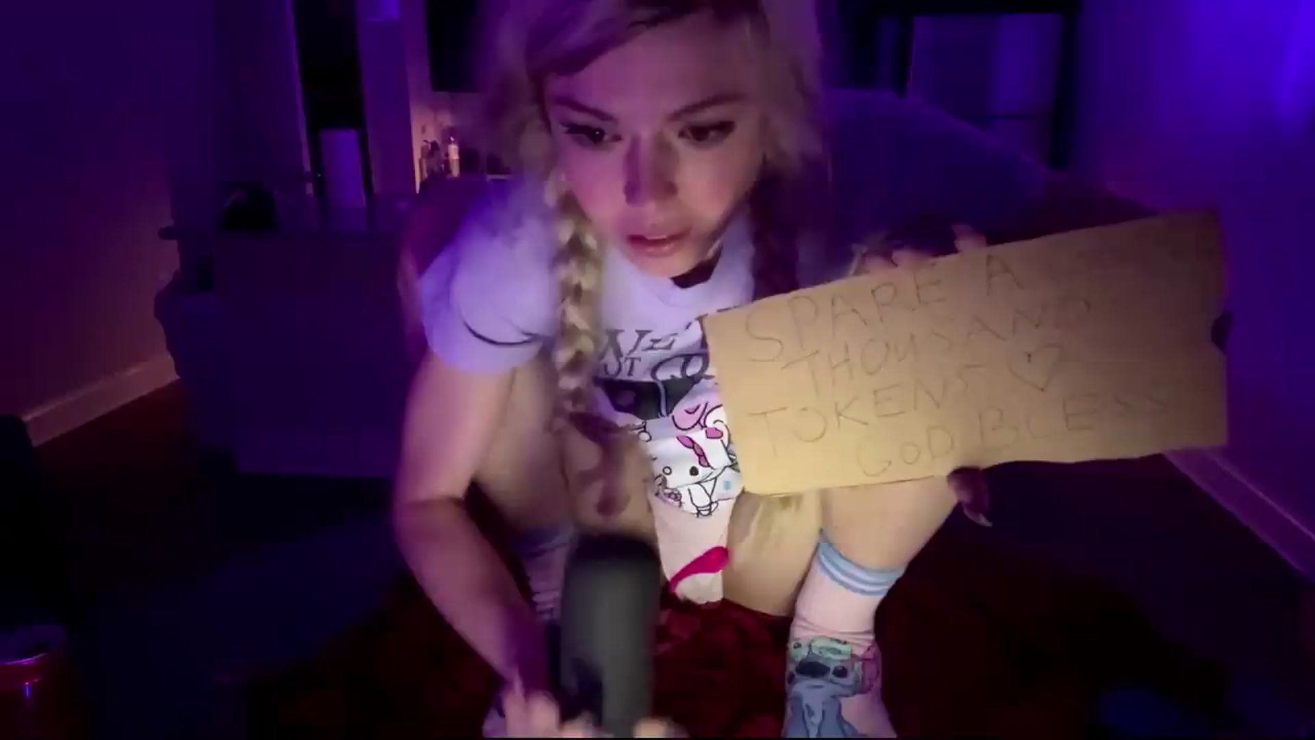 Gallery image thumbnail from TopGspot's myfreecams stream on, 08/31/2026, 09:38 image 8 of 20