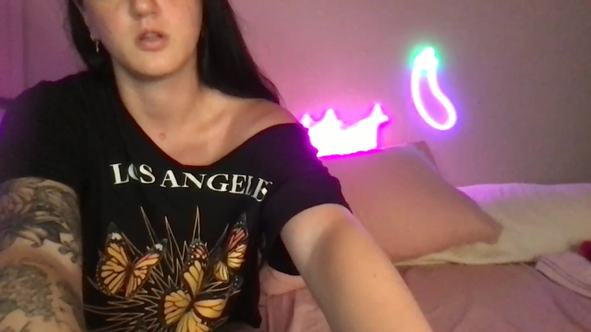 Gallery image thumbnail from ToriMcQueen's myfreecams stream on, 04/29/2026, 03:07 image 20 of 20