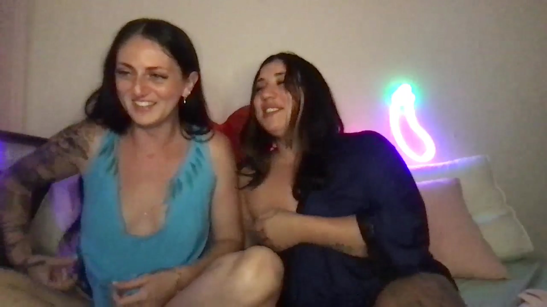 Gallery image thumbnail from ToriMcQueen's myfreecams stream on, 05/01/2026, 02:46 image 16 of 20