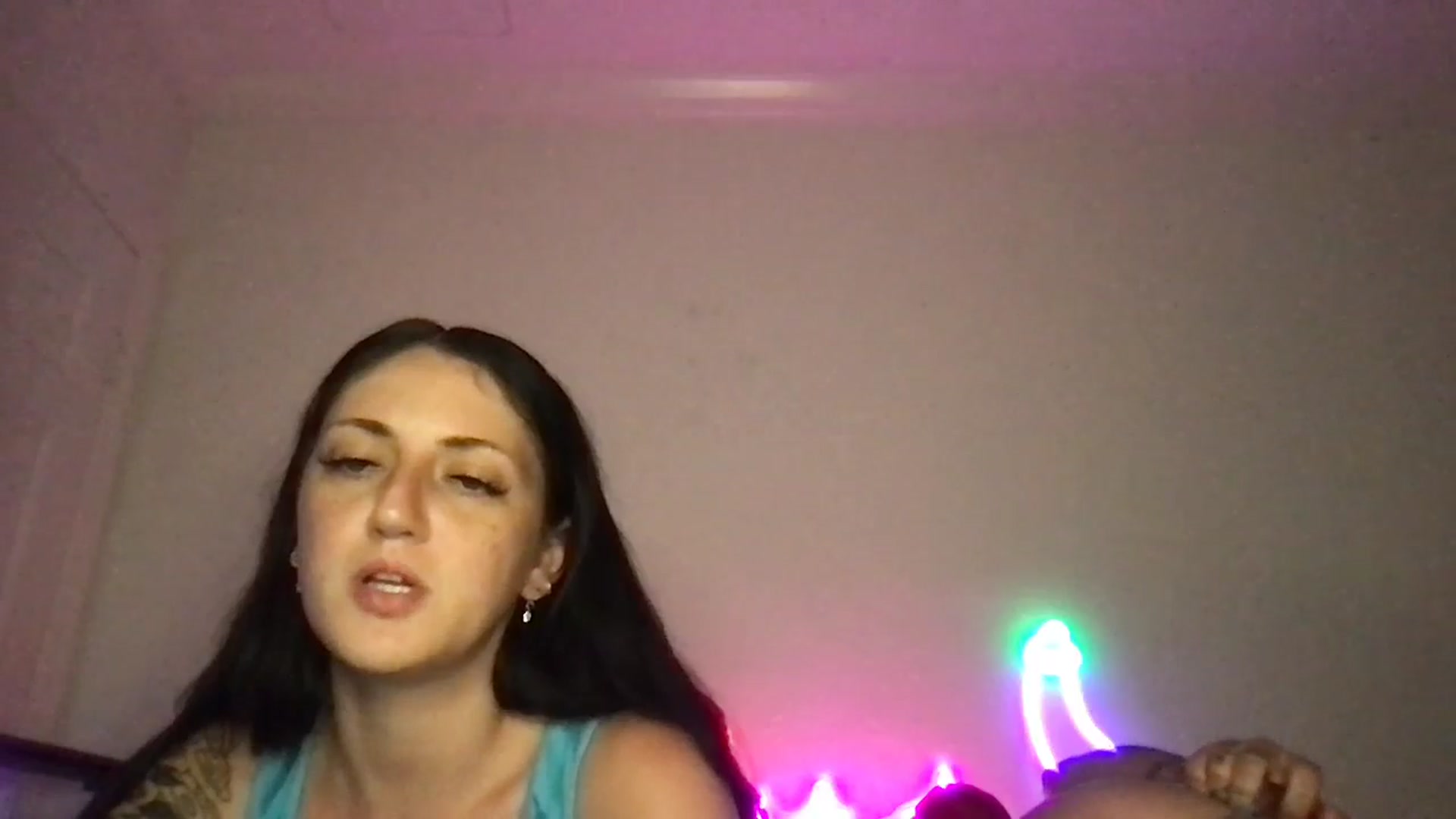 Gallery image thumbnail from ToriMcQueen's myfreecams stream on, 05/01/2026, 03:32 image 14 of 20