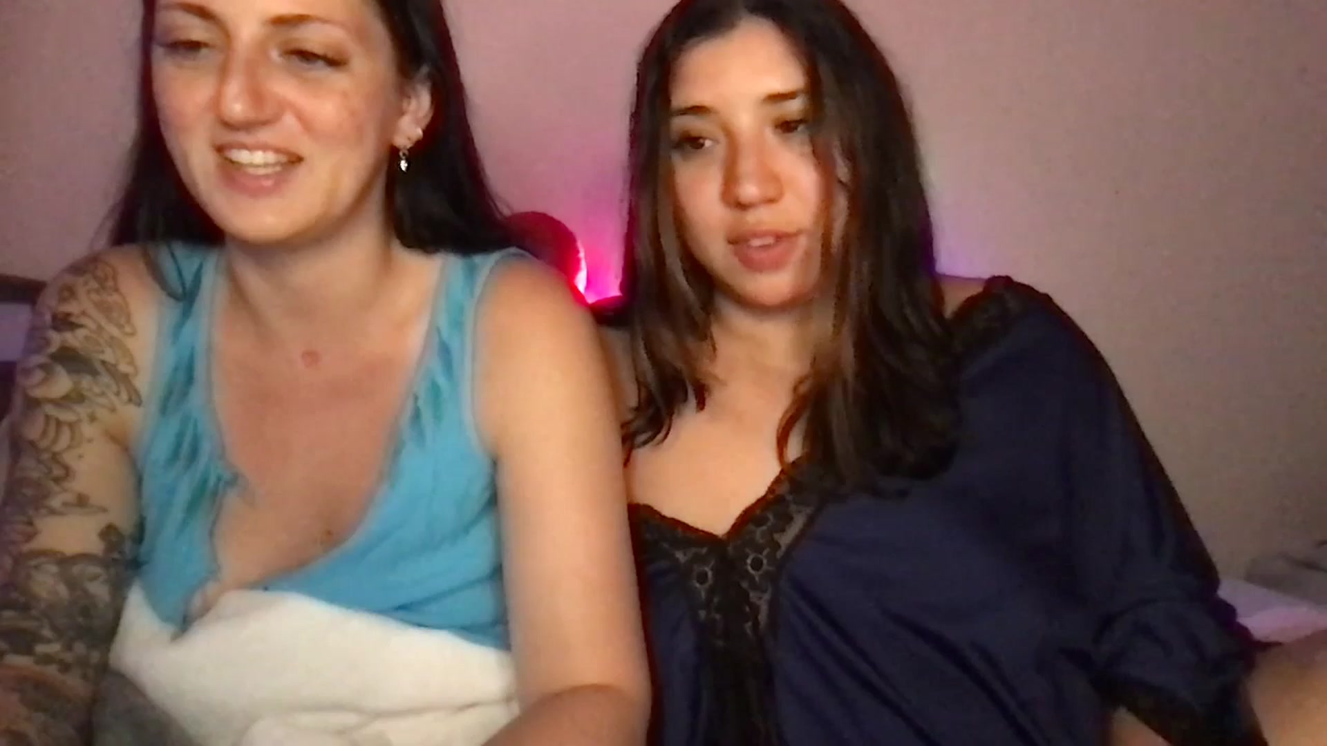 Gallery image thumbnail from ToriMcQueen's myfreecams stream on, 05/01/2026, 03:32 image 12 of 20
