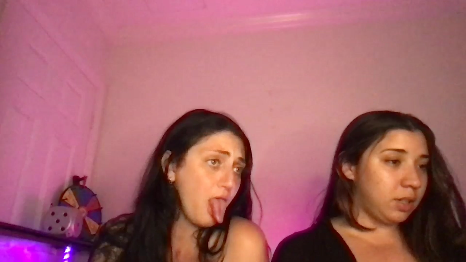 Gallery image thumbnail from ToriMcQueen's myfreecams stream on, 05/07/2026, 03:18 image 8 of 20