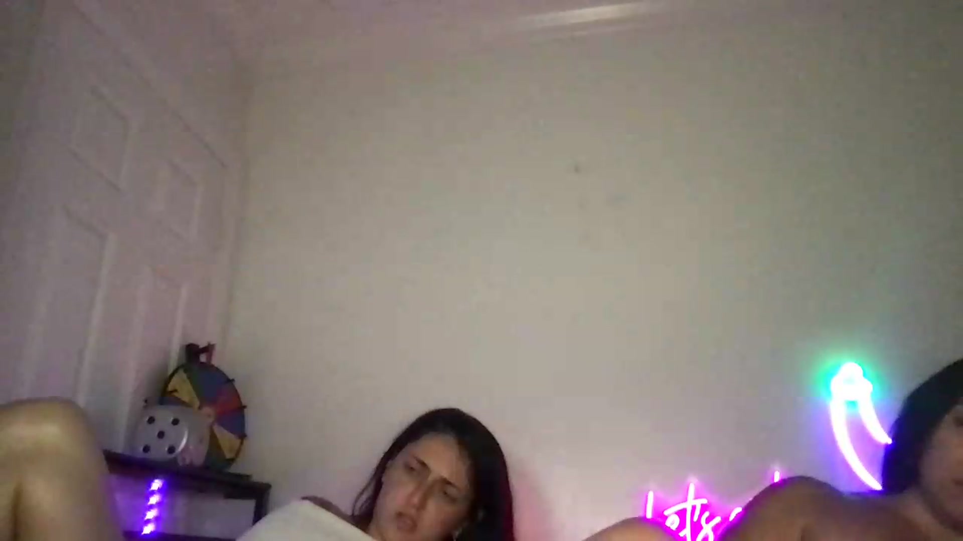 Gallery image thumbnail from ToriMcQueen's myfreecams stream on, 05/12/2026, 02:22 image 17 of 20