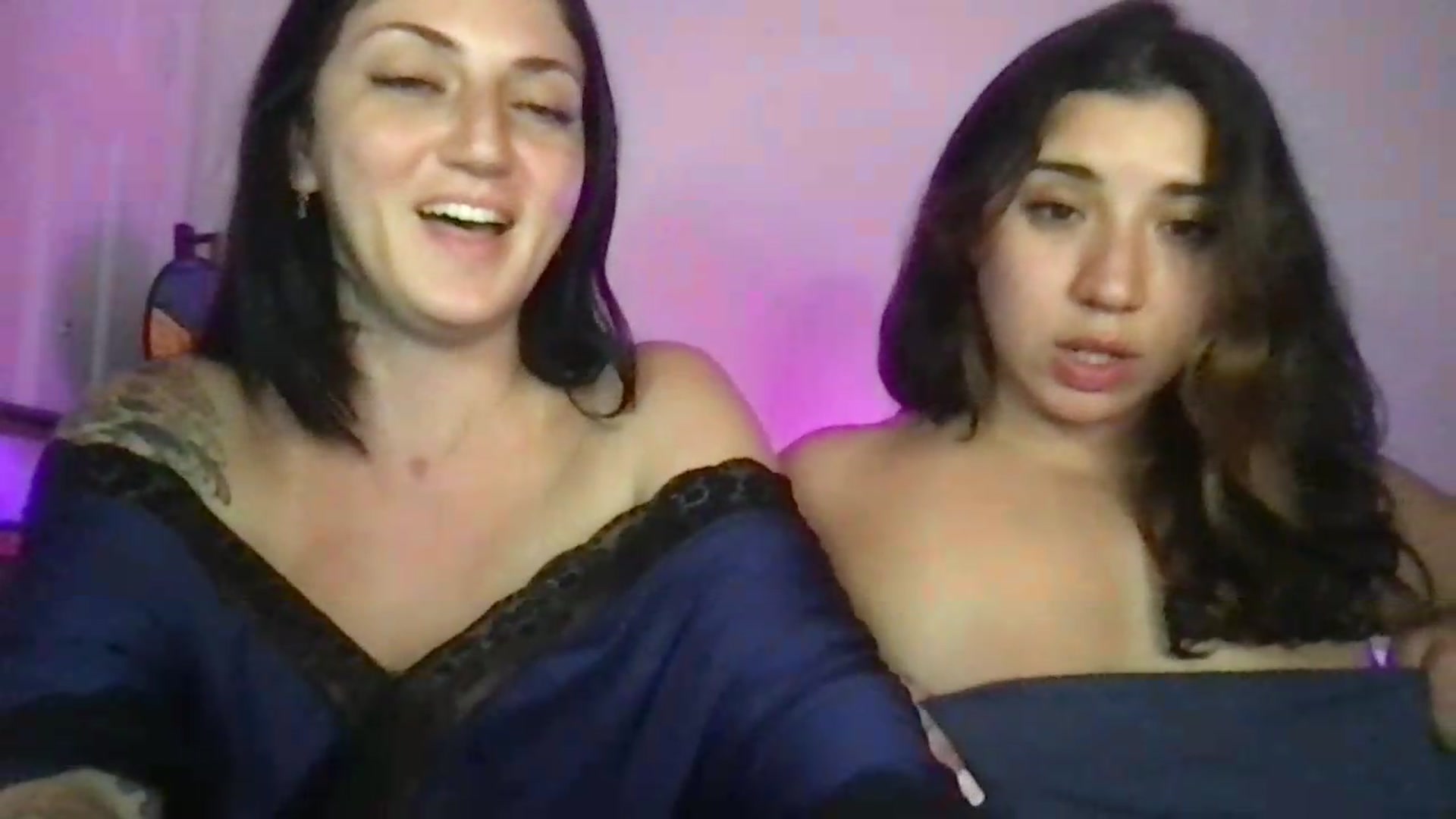 Gallery image thumbnail from ToriMcQueen's myfreecams stream on, 05/16/2026, 01:45 image 19 of 20