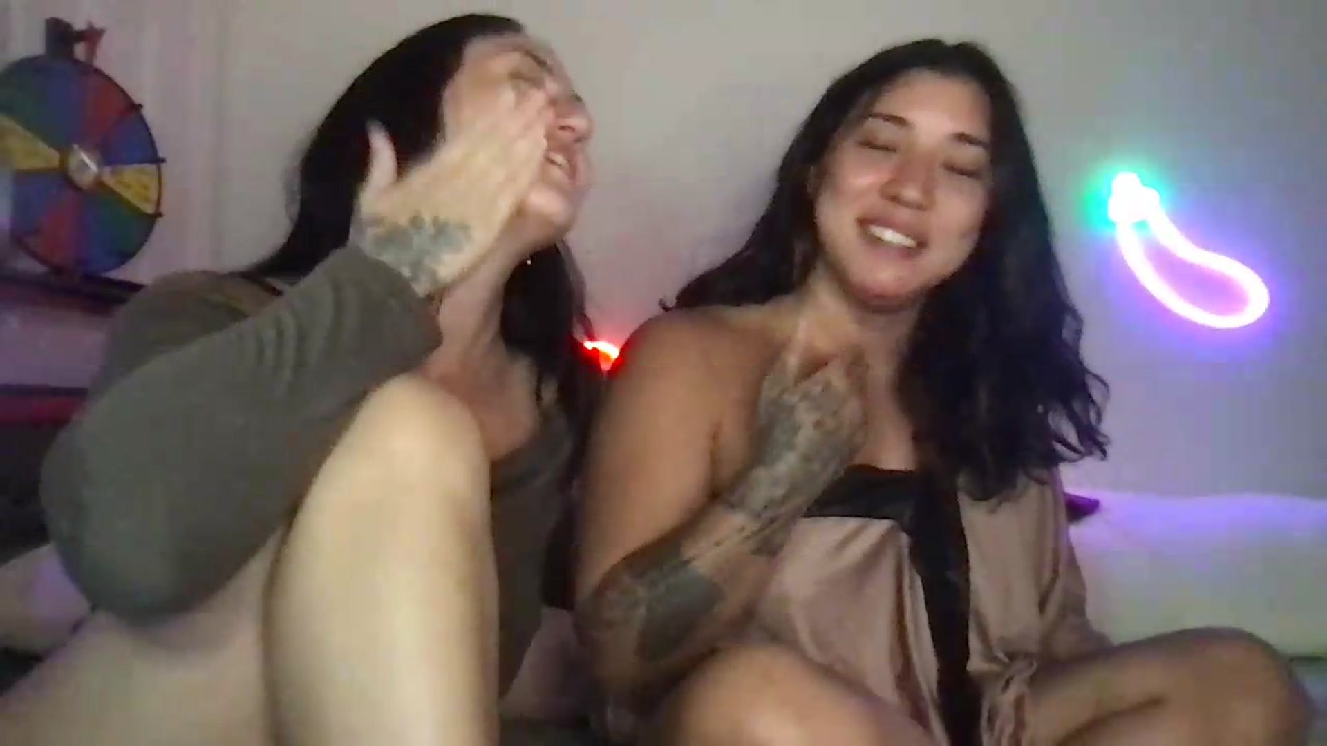Gallery image thumbnail from ToriMcQueen's myfreecams stream on, 06/08/2026, 15:36 image 14 of 20