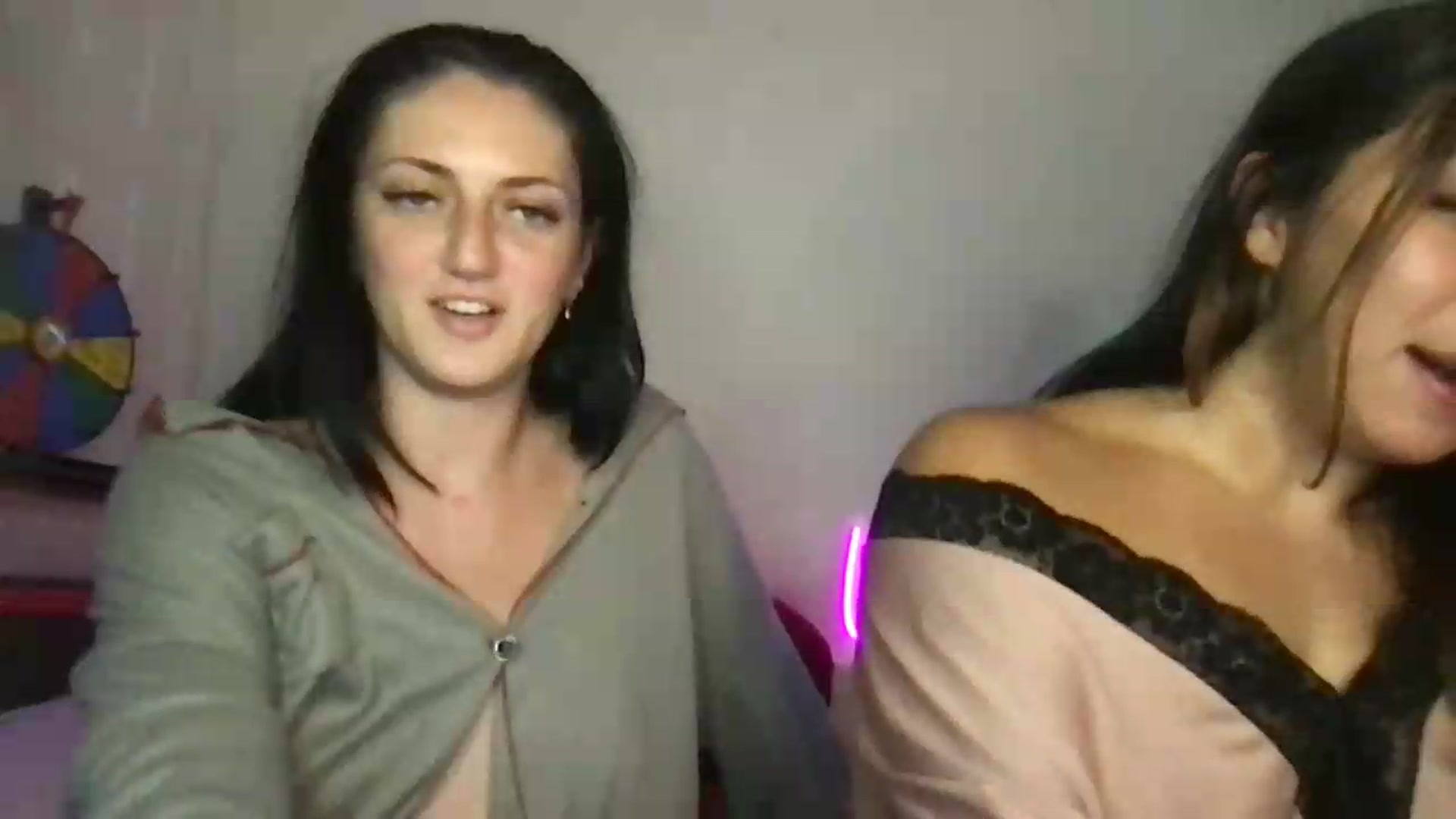 Gallery image thumbnail from ToriMcQueen's myfreecams stream on, 06/10/2026, 17:43 image 12 of 20
