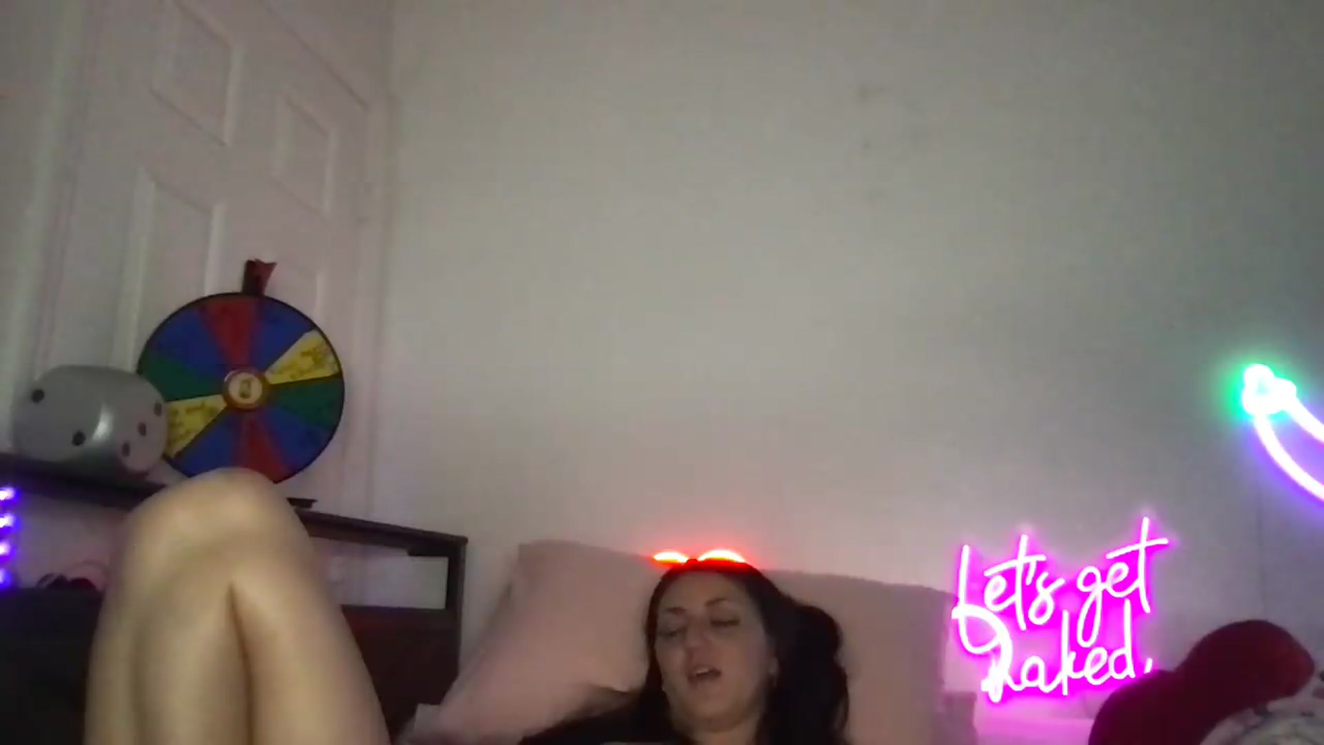 Gallery image thumbnail from ToriMcQueen's myfreecams stream on, 06/23/2026, 14:10 image 11 of 20