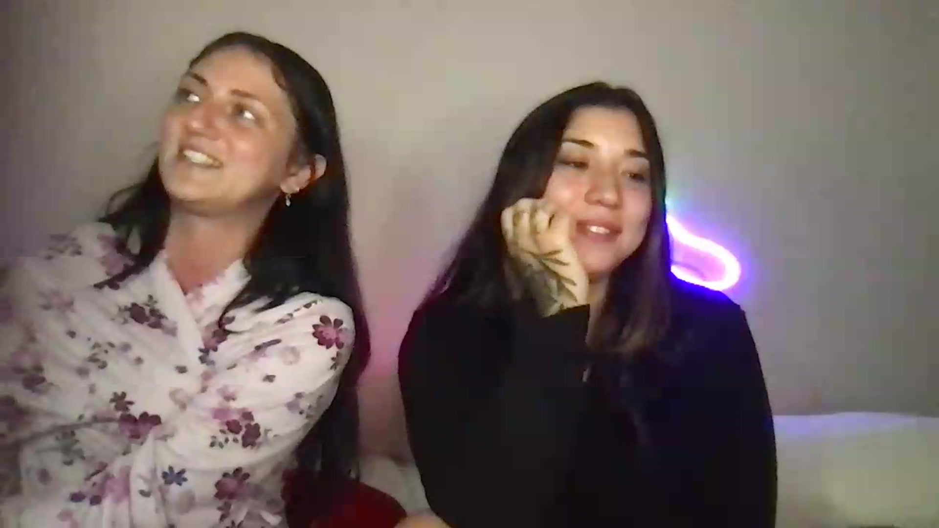 Gallery image thumbnail from ToriMcQueen's myfreecams stream on, 07/10/2026, 17:24 image 14 of 20