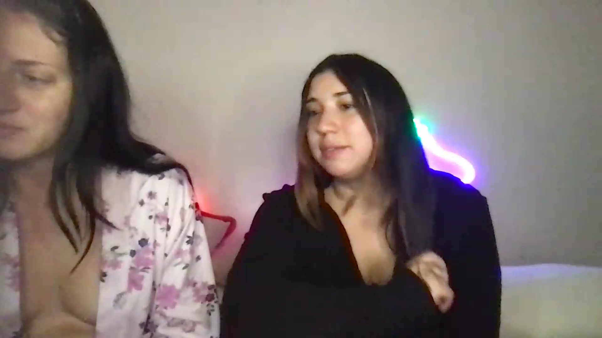 Gallery image thumbnail from ToriMcQueen's myfreecams stream on, 07/10/2026, 17:24 image 13 of 20
