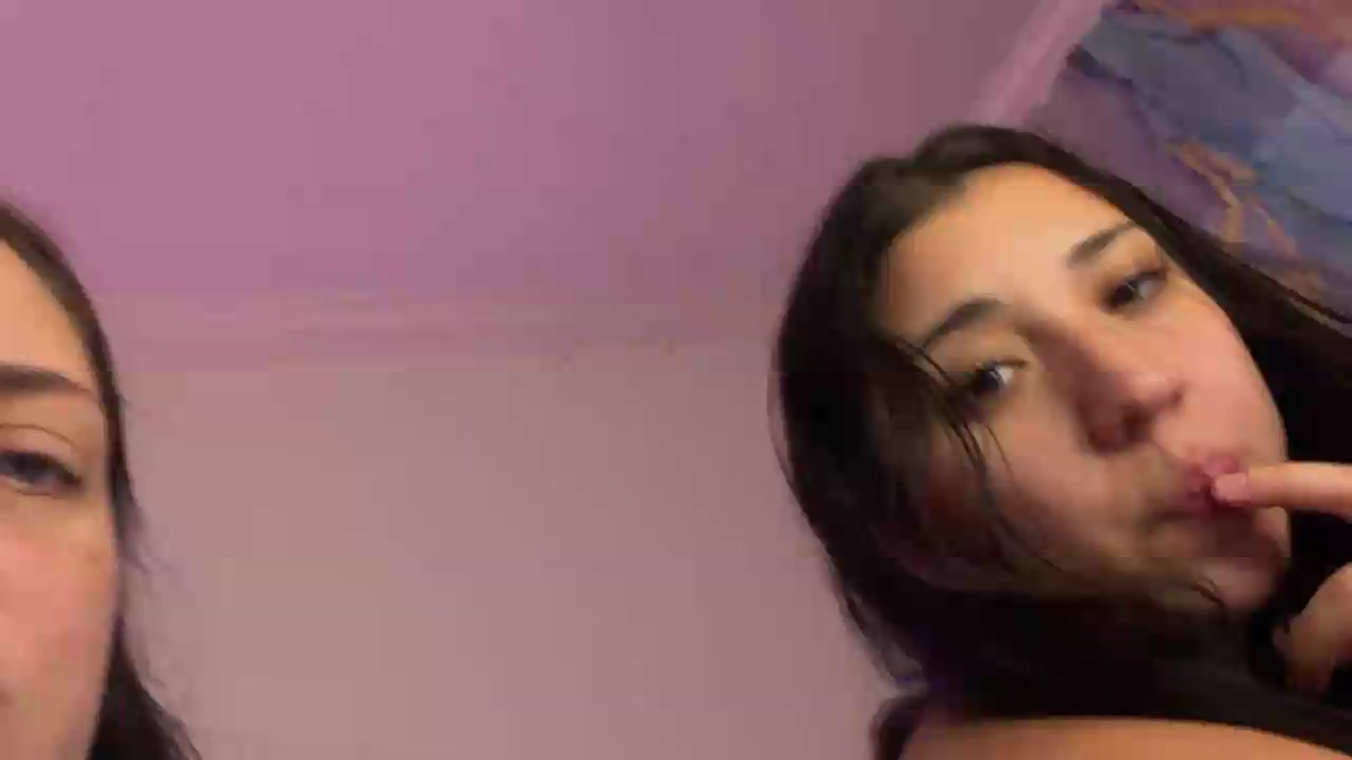 Gallery image thumbnail from ToriMcQueen's myfreecams stream on, 08/16/2026, 18:18 image 4 of 20