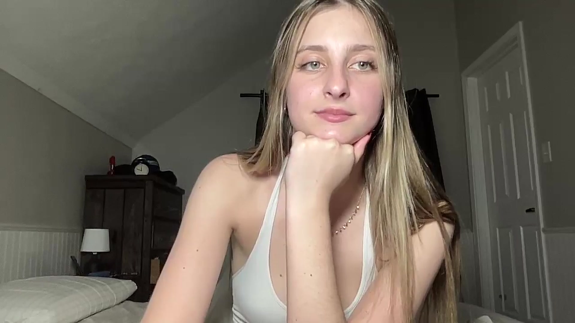Gallery image thumbnail from Torisweetxo's myfreecams stream on, 07/02/2024, 05:04 image 4 of 20