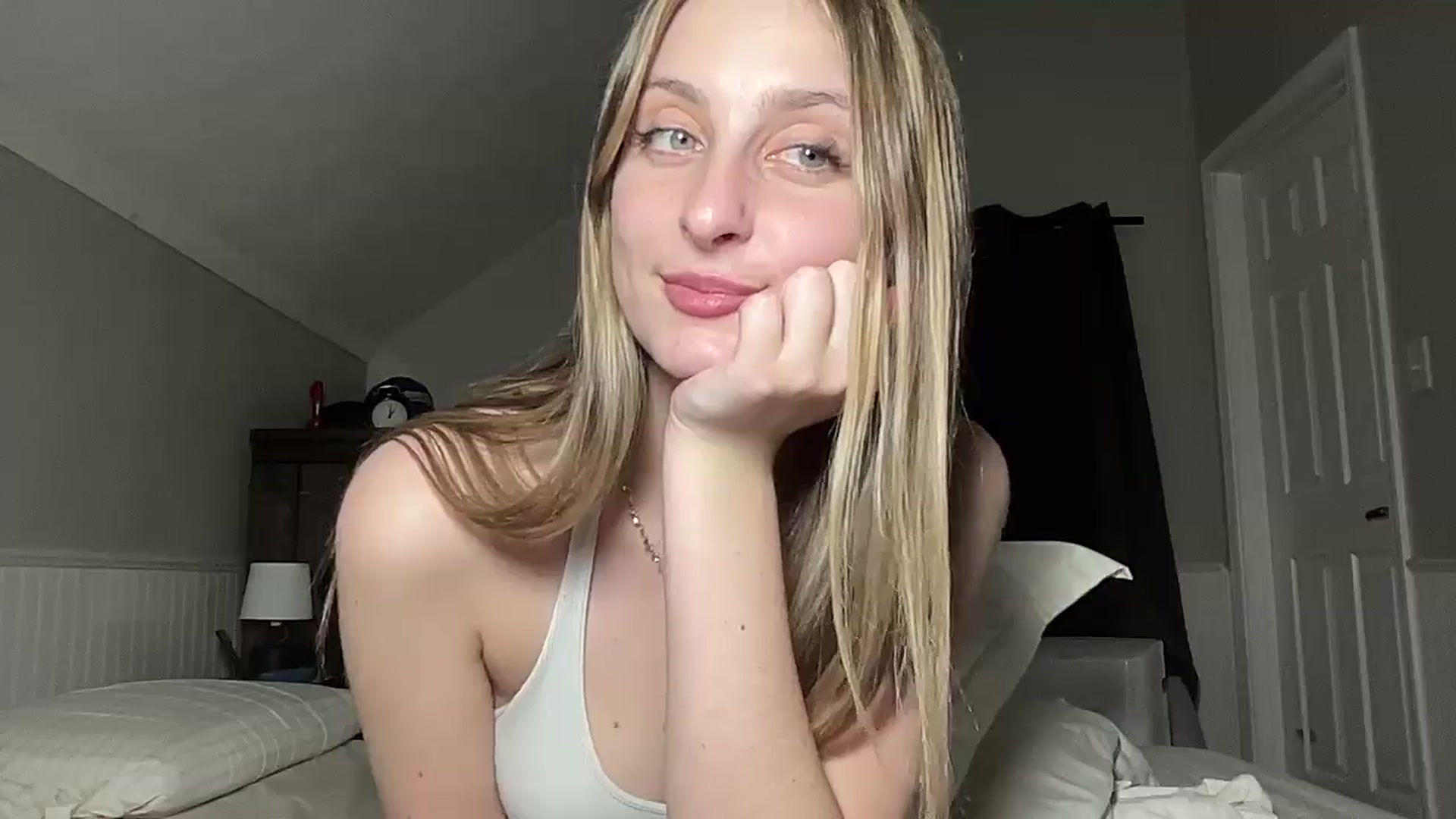 Gallery image thumbnail from Torisweetxo's myfreecams stream on, 07/02/2024, 06:12 image 19 of 20