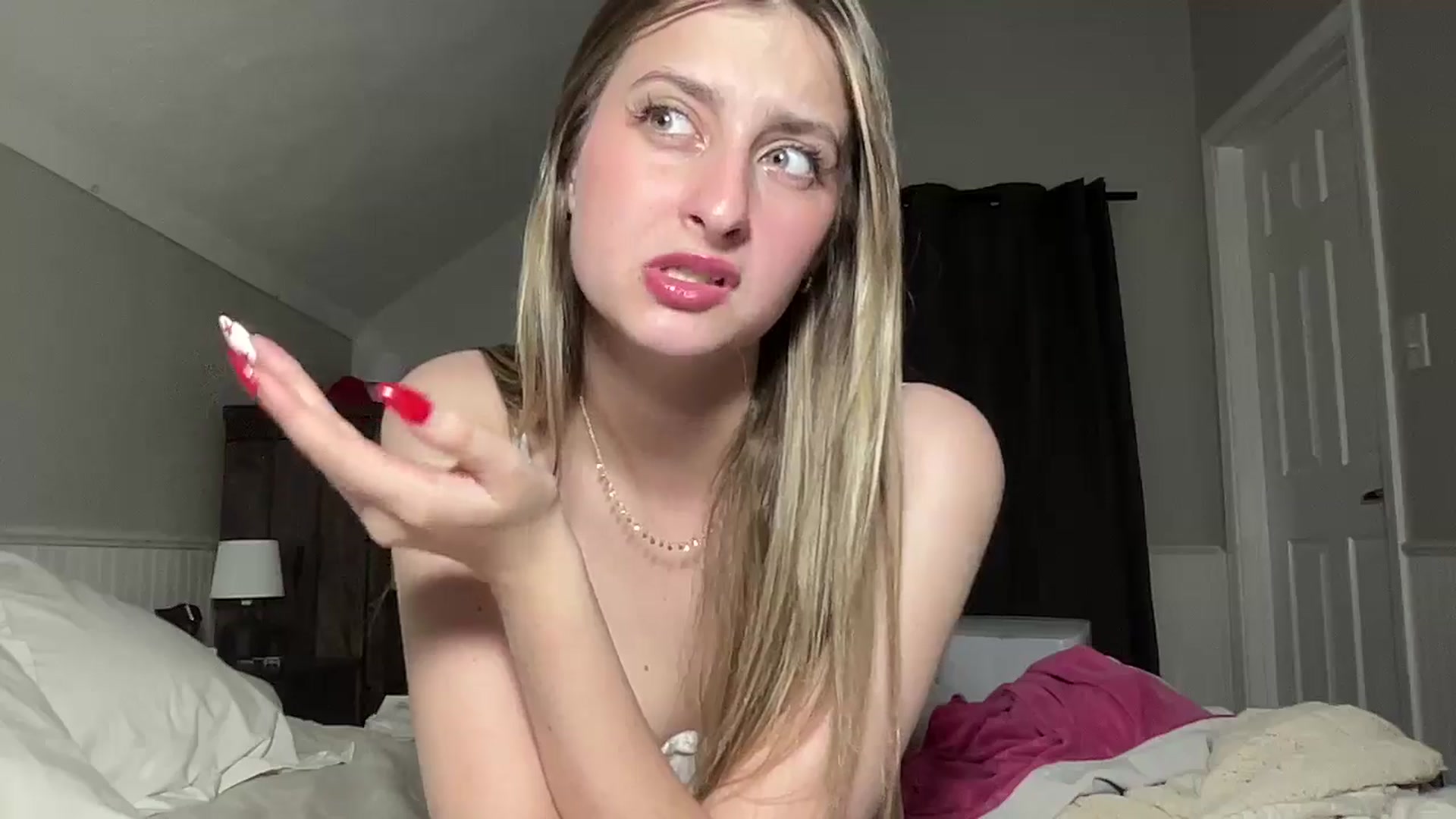 Gallery image thumbnail from Torisweetxo's myfreecams stream on, 07/12/2024, 04:26 image 4 of 20