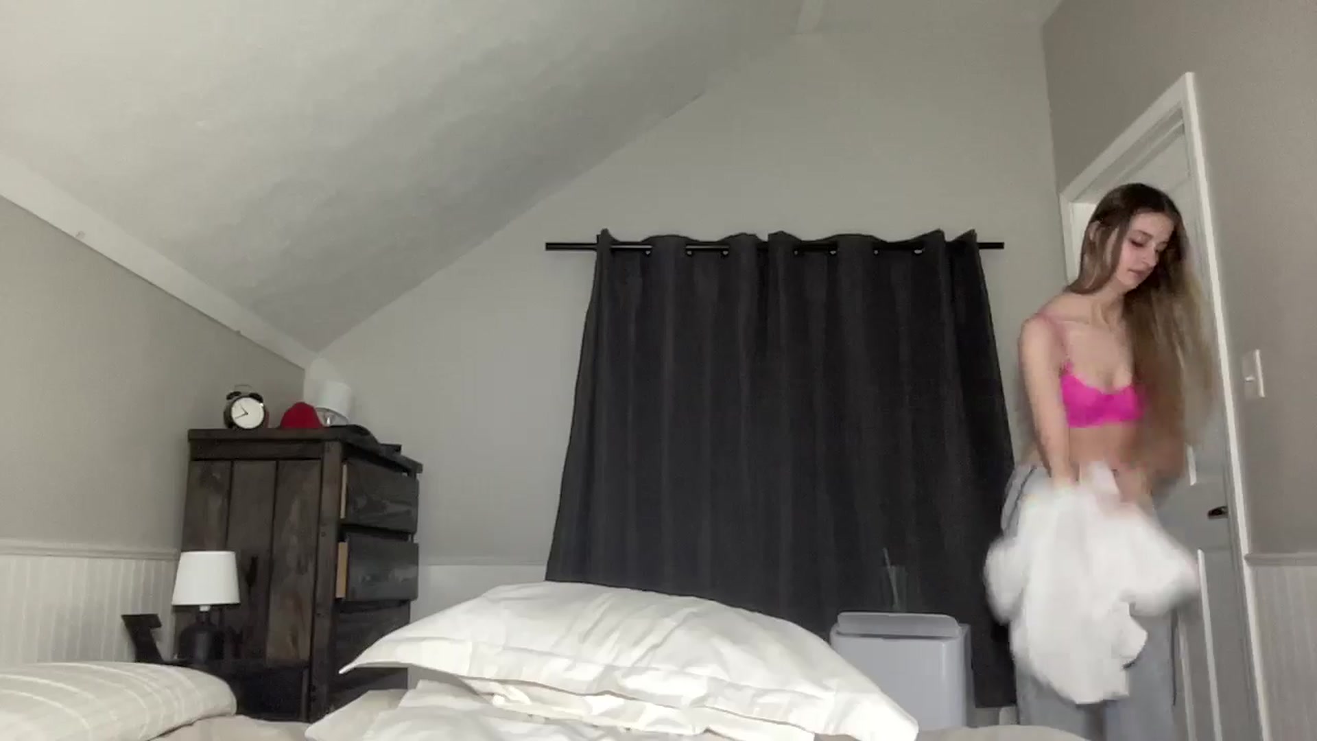 Gallery image thumbnail from Torisweetxo's myfreecams stream on, 07/13/2024, 04:13 image 3 of 20