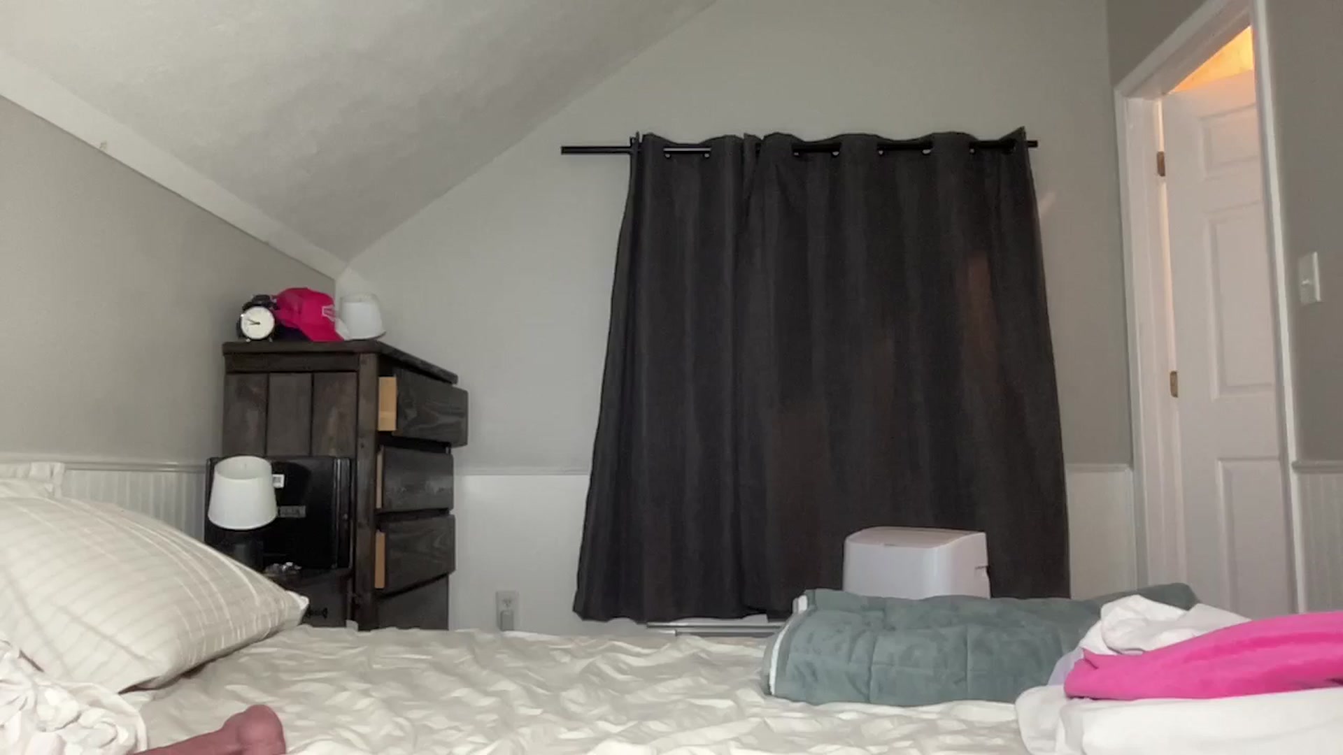 Gallery image thumbnail from Torisweetxo's myfreecams stream on, 08/20/2024, 03:19 image 1 of 20
