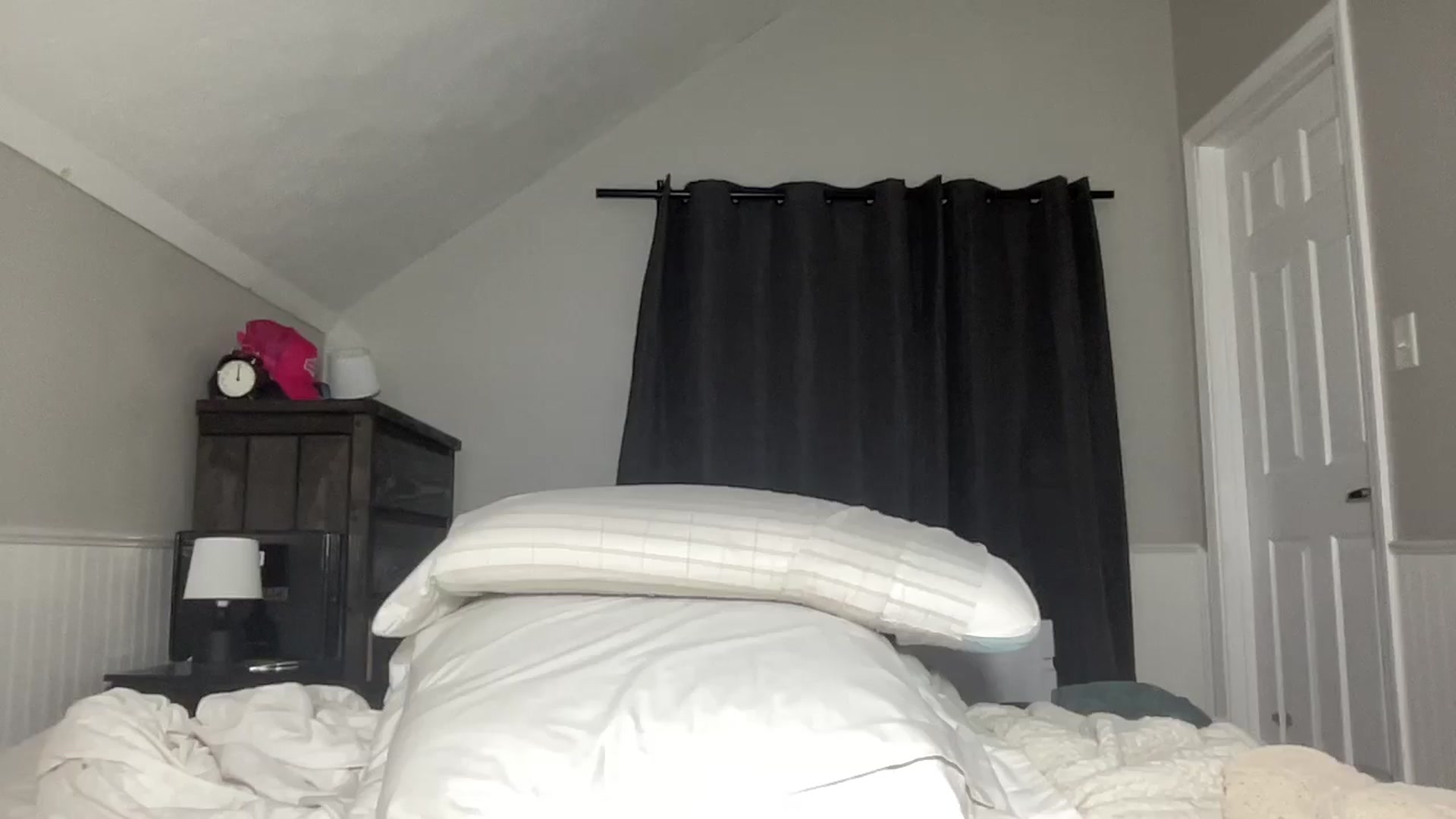 Gallery image thumbnail from Torisweetxo's myfreecams stream on, 08/31/2024, 05:13 image 14 of 20