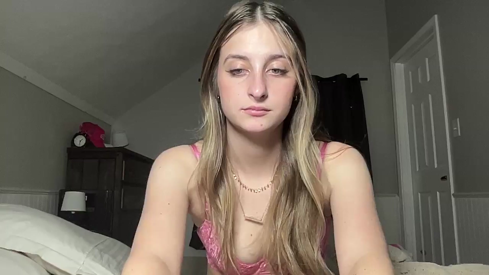 Gallery image thumbnail from Torisweetxo's myfreecams stream on, 09/03/2024, 07:49 image 3 of 20