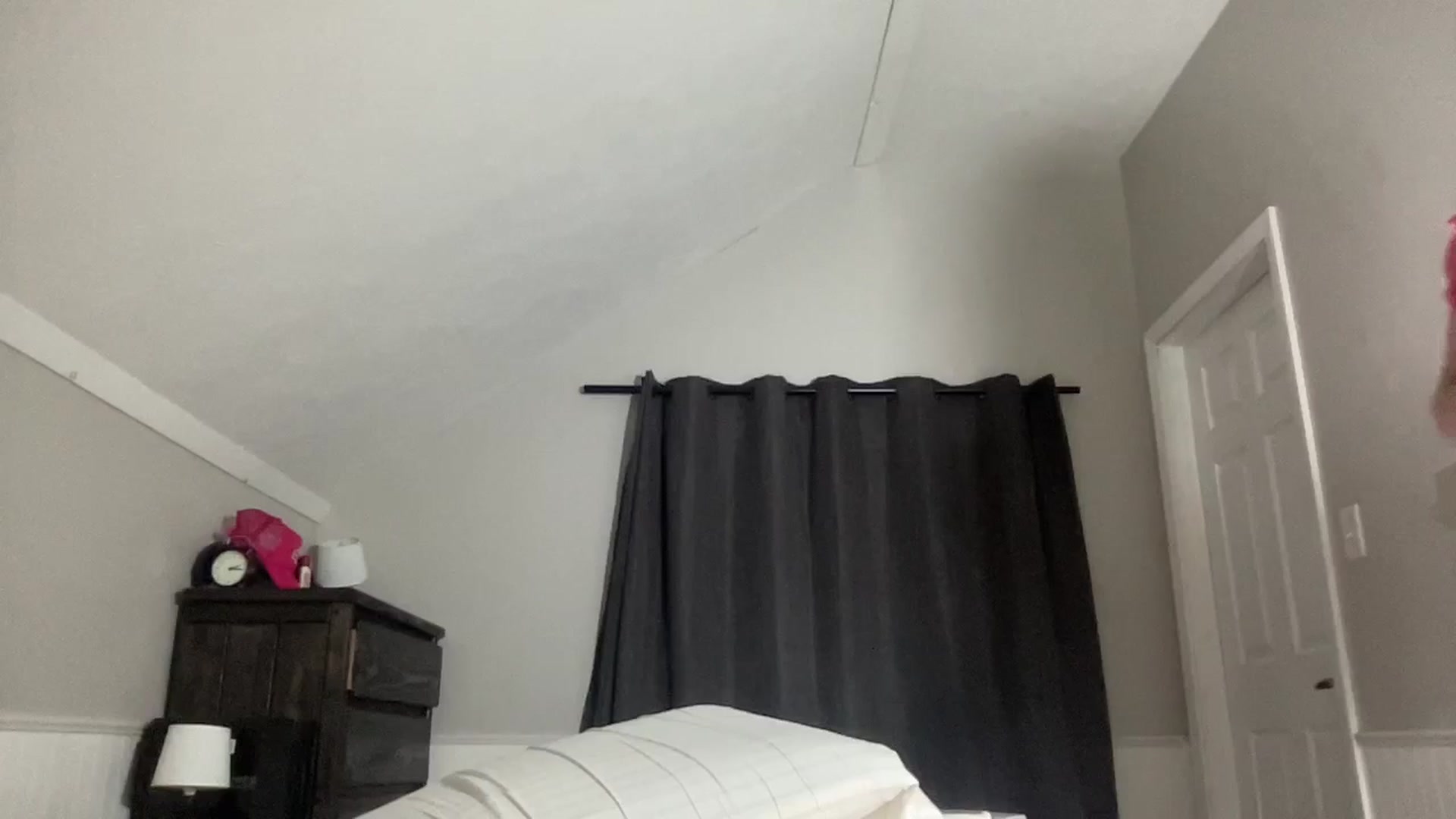 Gallery image thumbnail from Torisweetxo's myfreecams stream on, 09/04/2024, 07:45 image 1 of 20