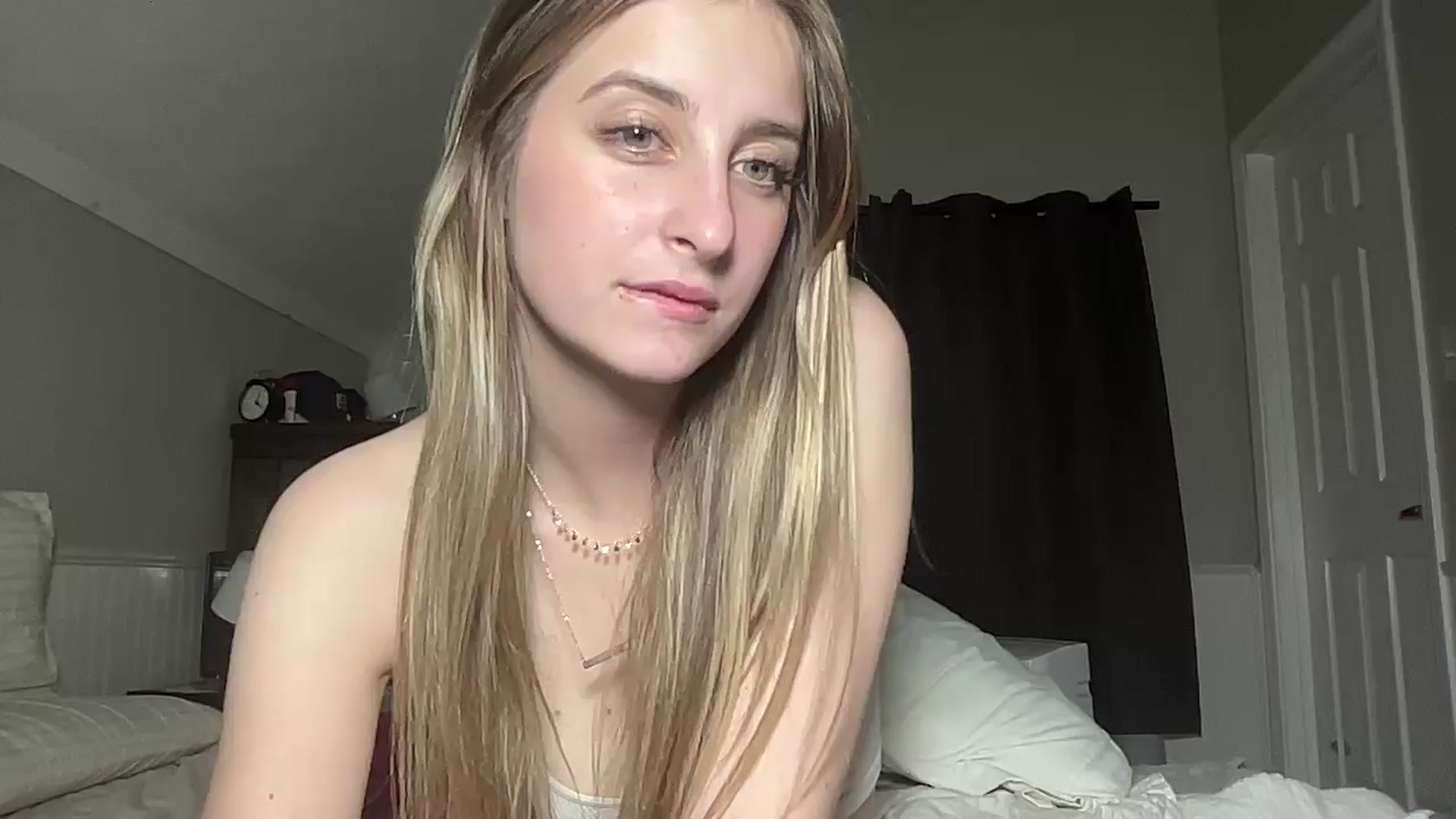Gallery image thumbnail from Torisweetxo's myfreecams stream on, 09/09/2024, 05:56 image 1 of 20
