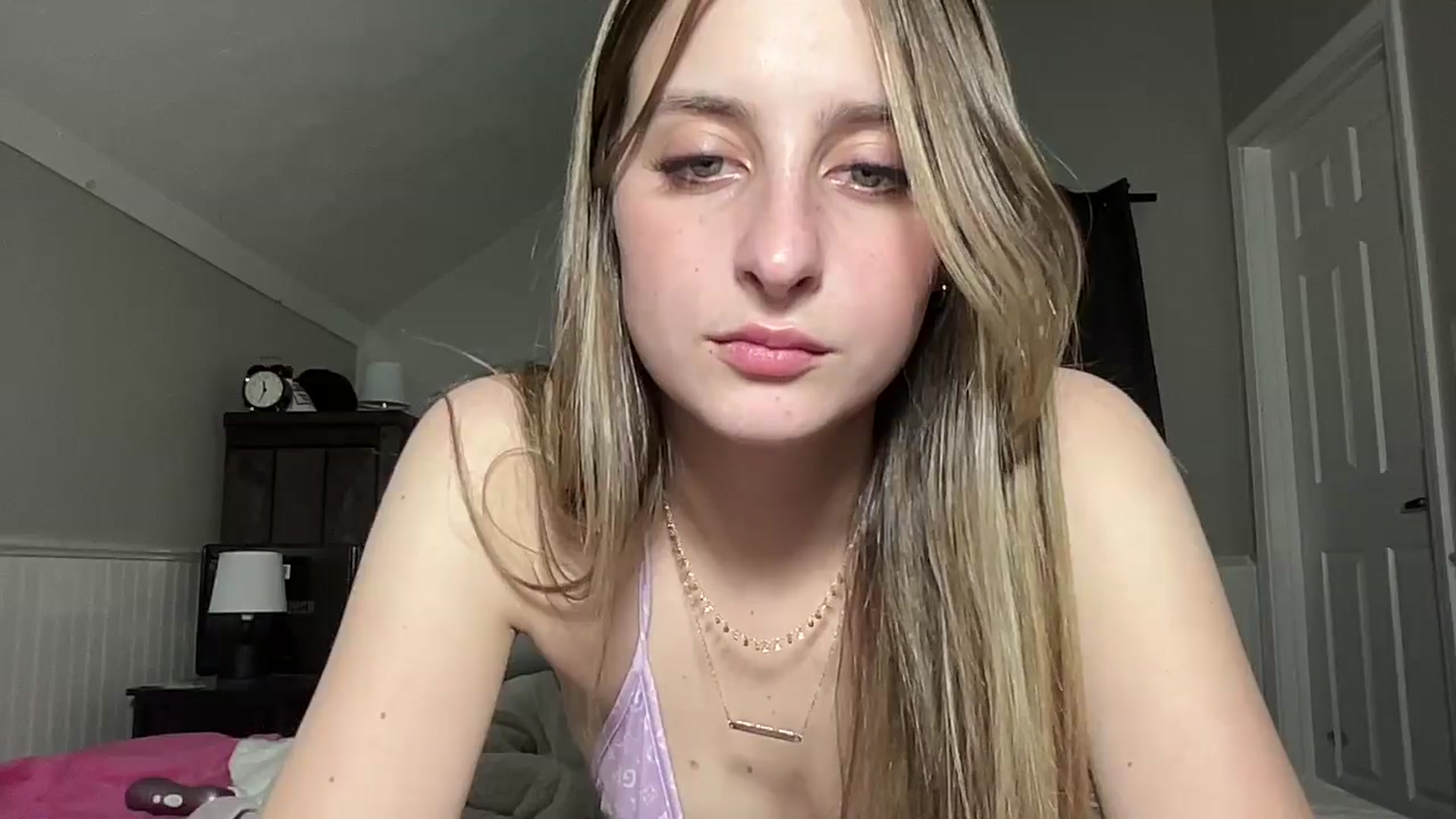 Gallery image thumbnail from Torisweetxo's myfreecams stream on, 09/11/2024, 04:43 image 18 of 20
