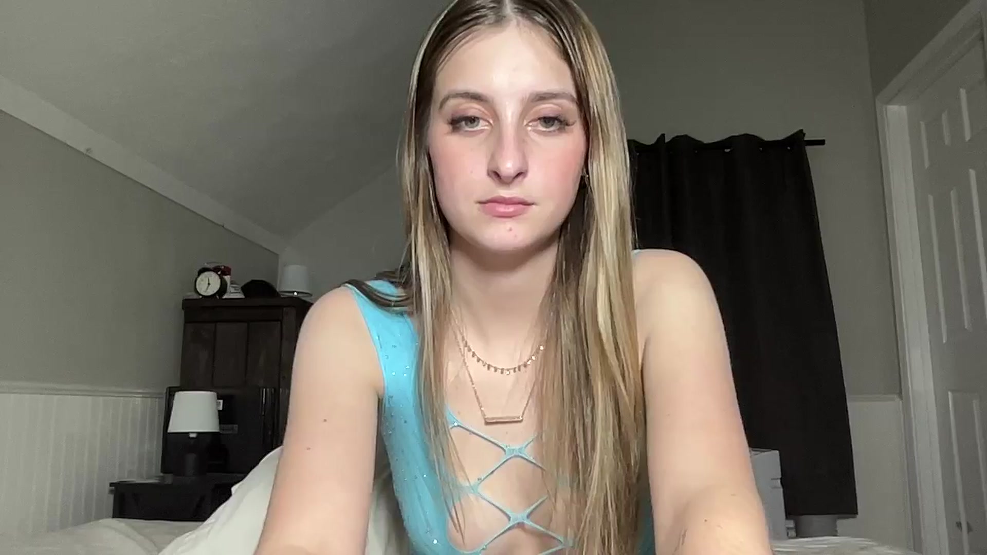 Gallery image thumbnail from Torisweetxo's myfreecams stream on, 09/12/2024, 04:41 image 18 of 20