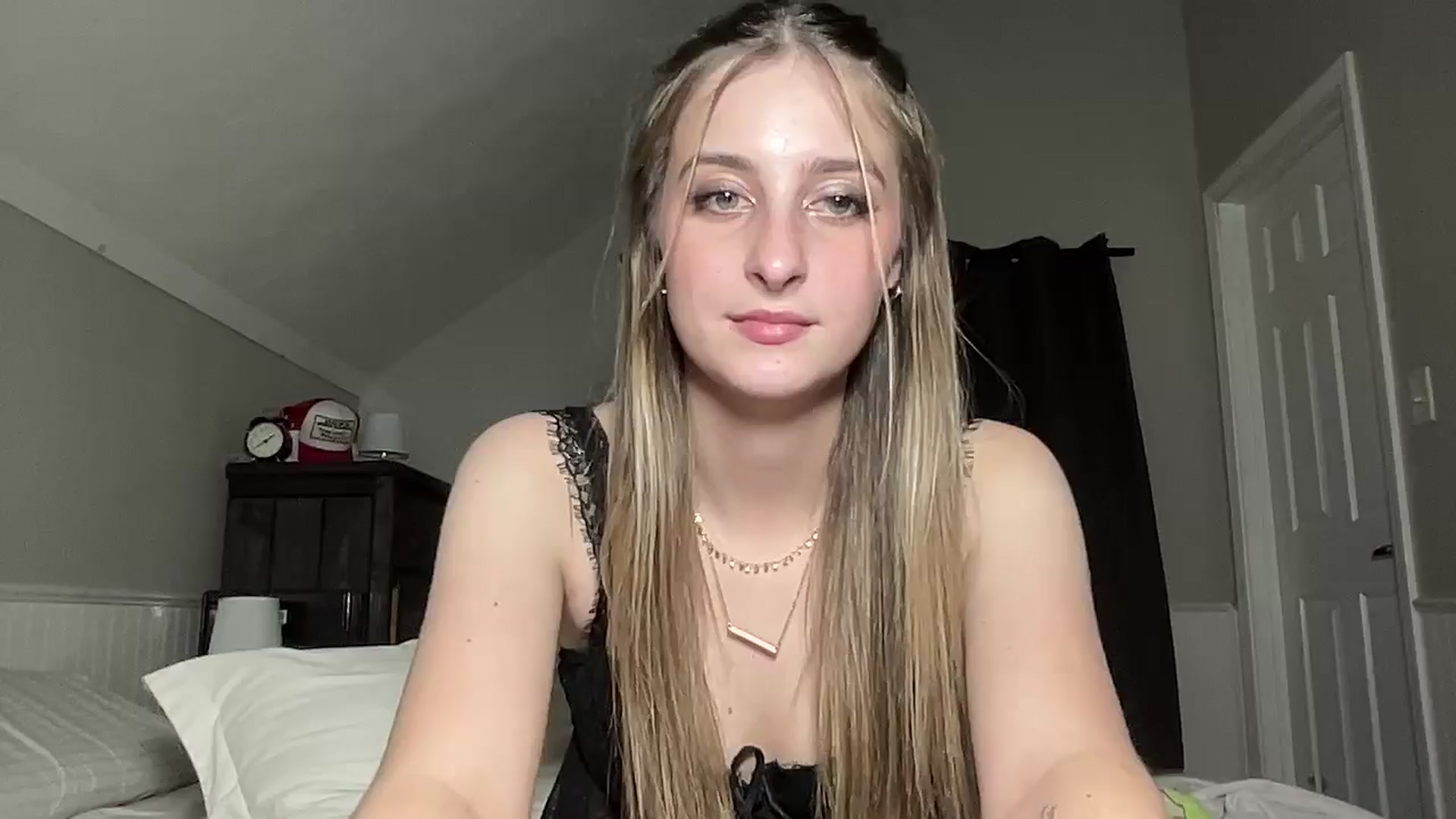 Gallery image thumbnail from Torisweetxo's myfreecams stream on, 09/14/2024, 06:49 image 19 of 20