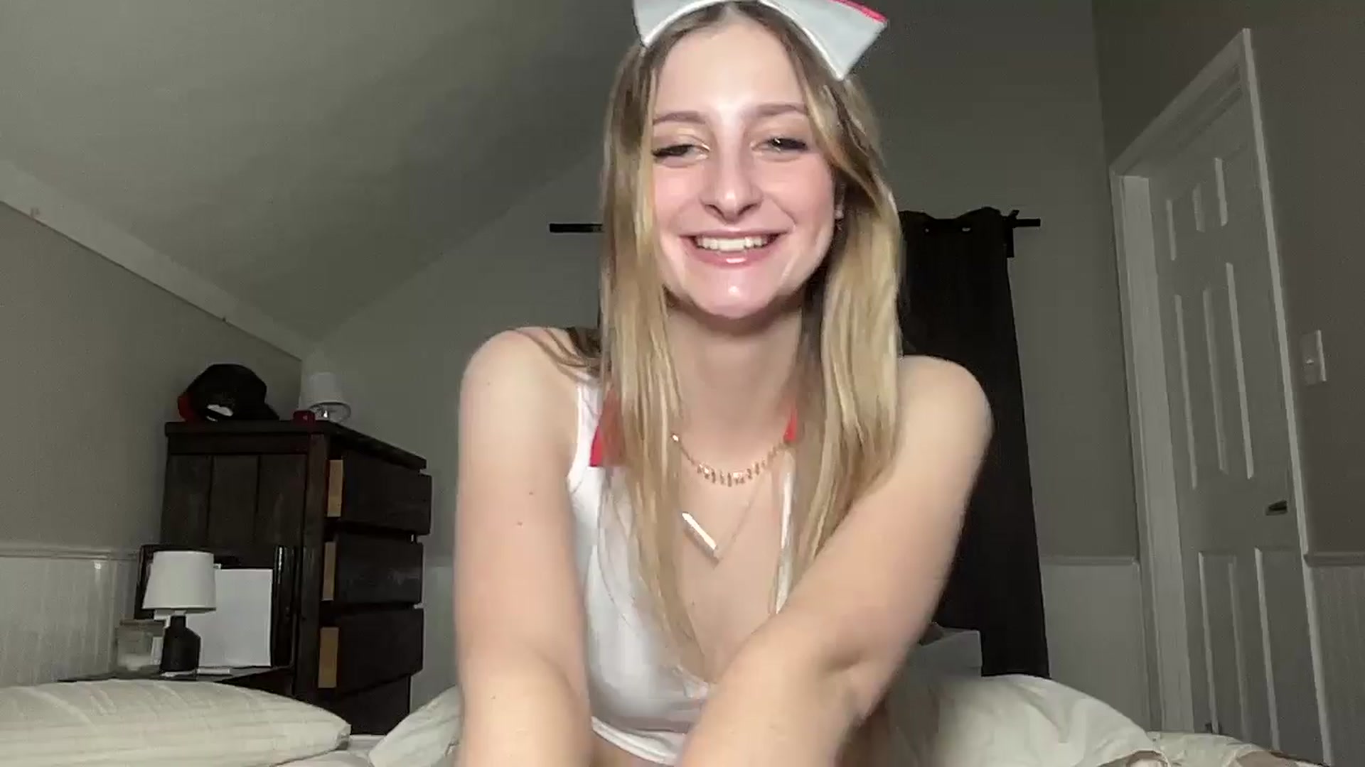Gallery image thumbnail from Torisweetxo's myfreecams stream on, 10/13/2024, 07:19 image 17 of 20