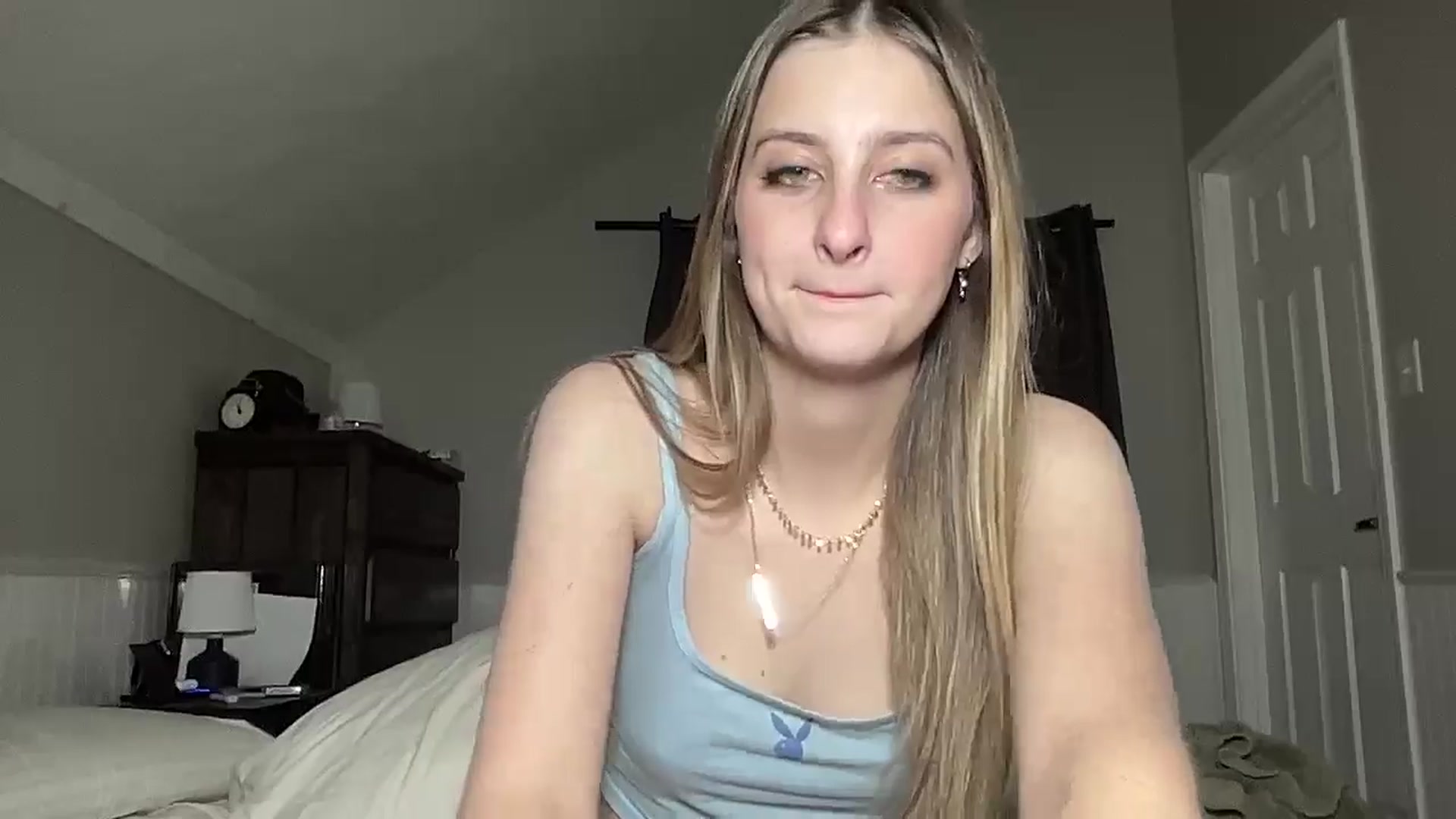 Gallery image thumbnail from Torisweetxo's myfreecams stream on, 10/25/2024, 04:21 image 2 of 20