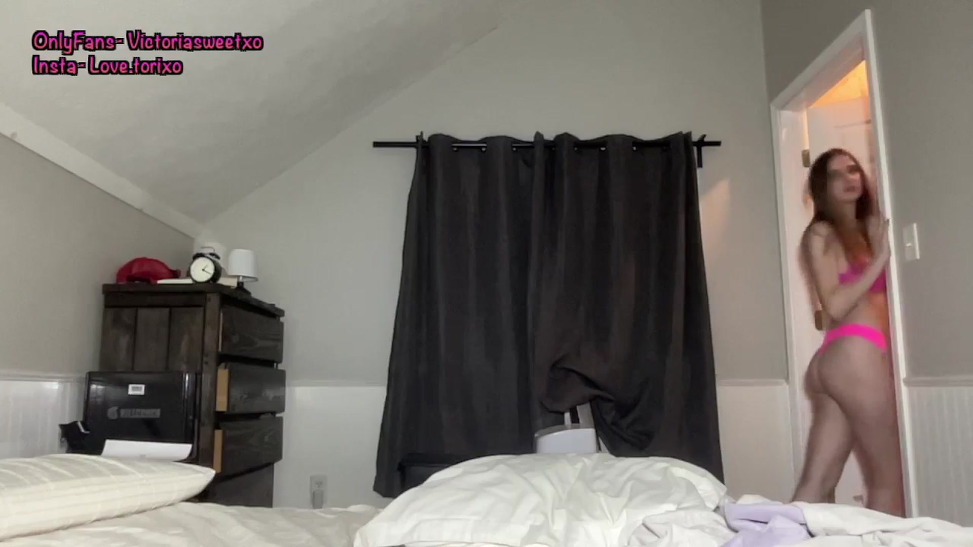 Gallery image thumbnail from Torisweetxo's myfreecams stream on, 11/08/2024, 07:04 image 7 of 20
