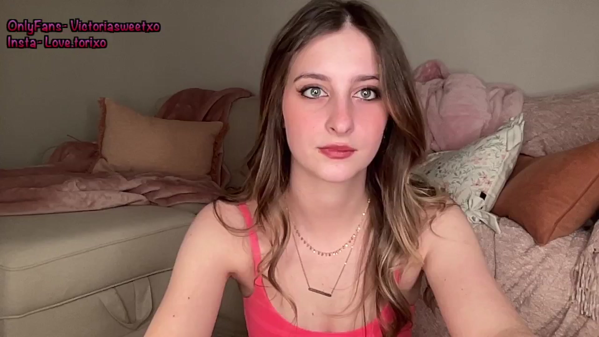 Gallery image thumbnail from Torisweetxo's myfreecams stream on, 01/14/2025, 03:26 image 4 of 20