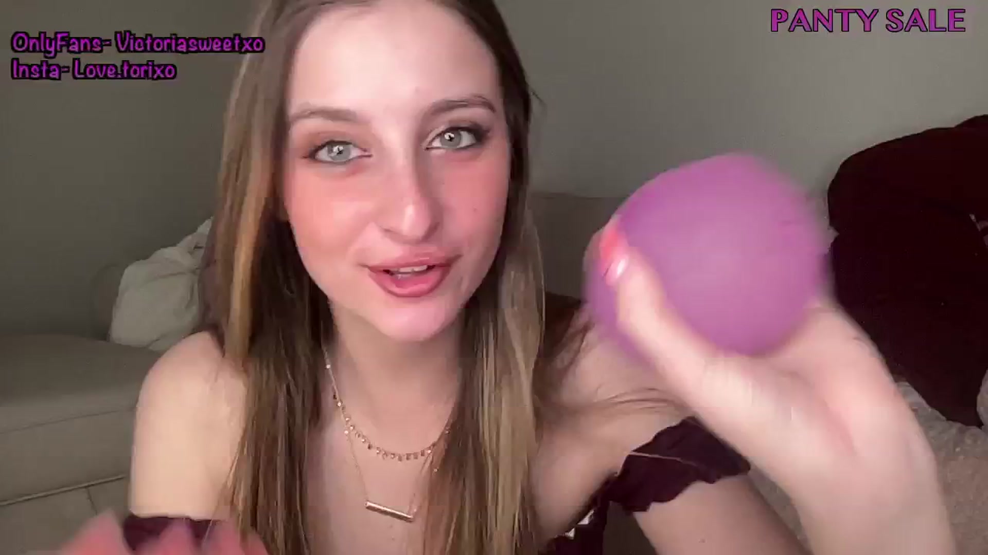 Gallery image thumbnail from Torisweetxo's myfreecams stream on, 01/27/2025, 03:36 image 17 of 20