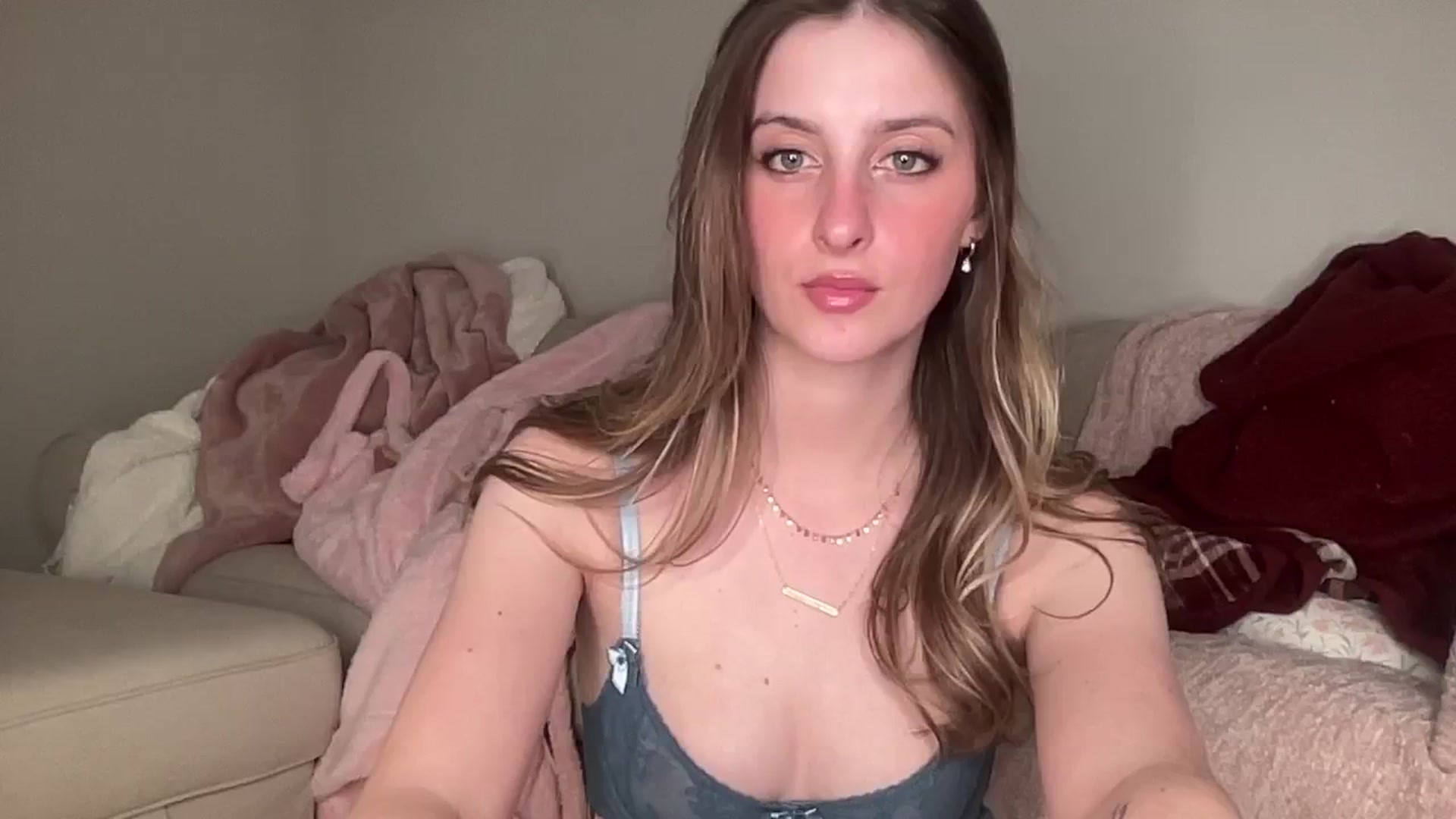Gallery image thumbnail from Torisweetxo's myfreecams stream on, 02/03/2025, 05:02 image 9 of 20