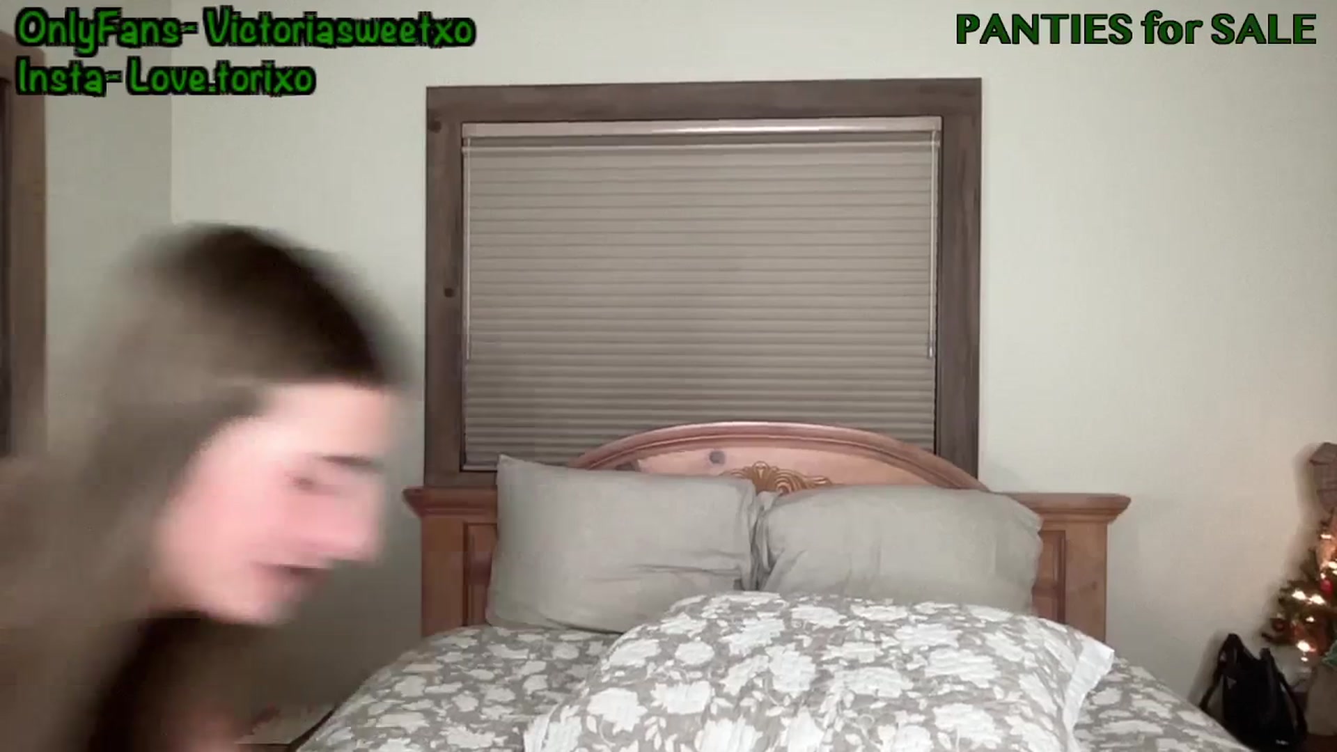 Gallery image thumbnail from Torisweetxo's myfreecams stream on, 11/18/2025, 07:35 image 12 of 20
