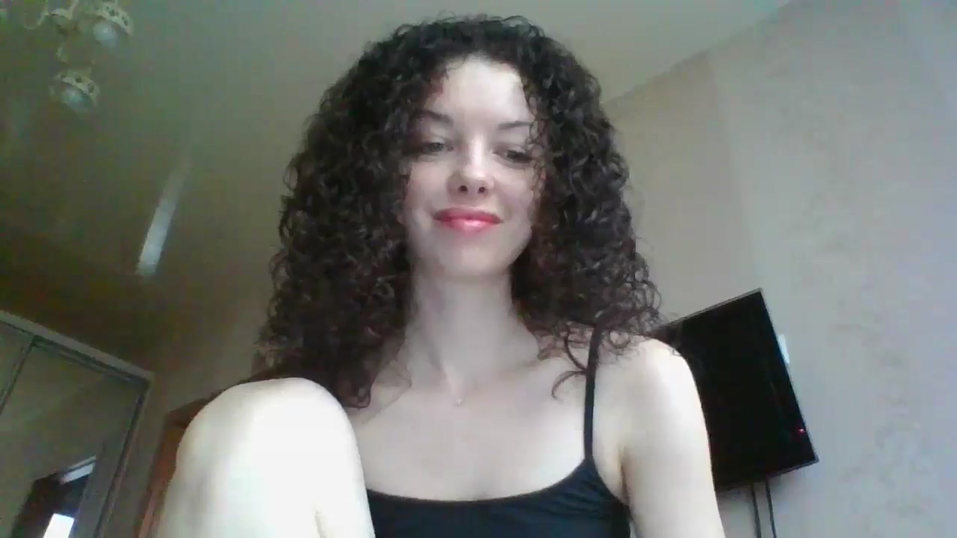 Gallery image thumbnail from TorryDeville's myfreecams stream on, 12/16/2024, 09:42 image 9 of 20