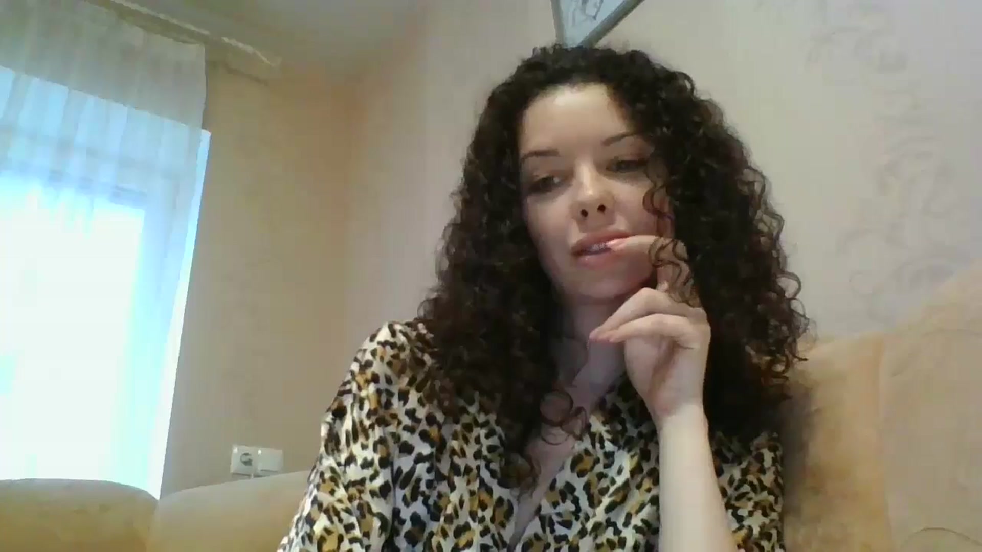 Gallery image thumbnail from TorryDeville's myfreecams stream on, 12/25/2024, 13:07 image 16 of 20