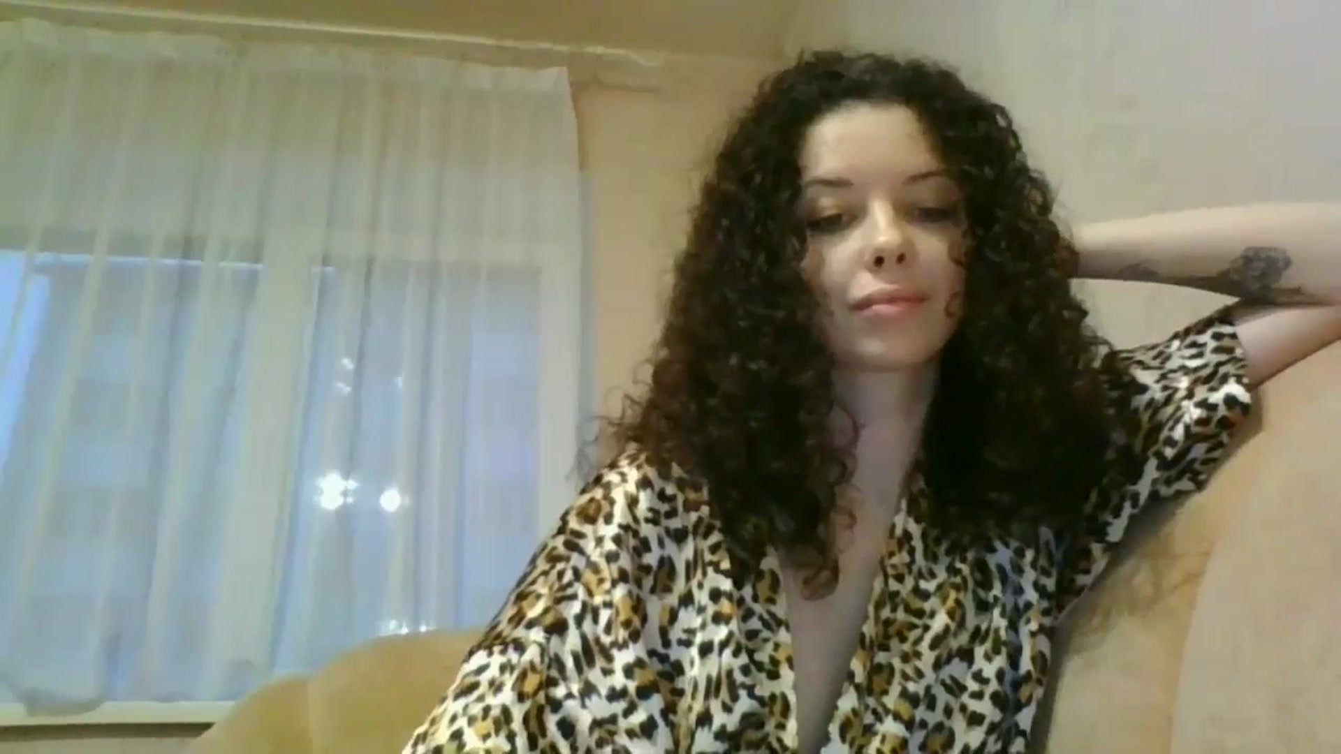 Gallery image thumbnail from TorryDeville's myfreecams stream on, 12/25/2024, 14:31 image 9 of 20