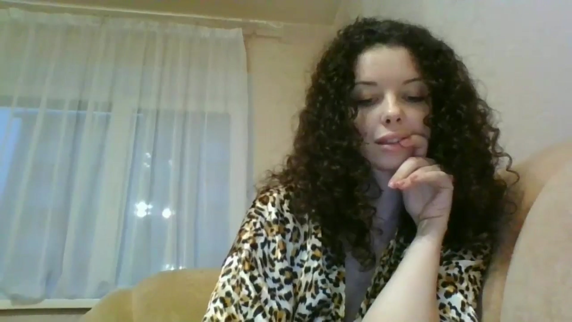 Gallery image thumbnail from TorryDeville's myfreecams stream on, 12/25/2024, 14:31 image 12 of 20