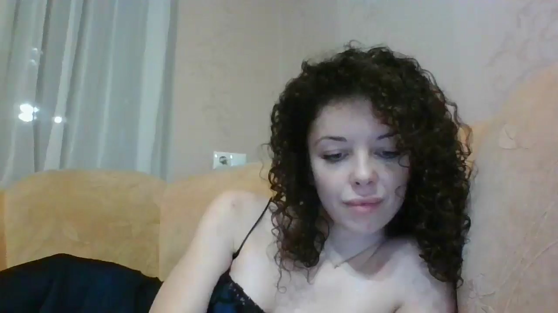 Gallery image thumbnail from TorryDeville's myfreecams stream on, 12/31/2024, 15:06 image 17 of 20