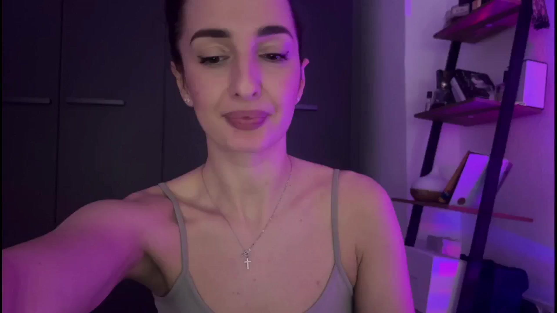 Gallery image thumbnail from ToryBliss's myfreecams stream on, 02/26/2025, 16:04 image 15 of 20
