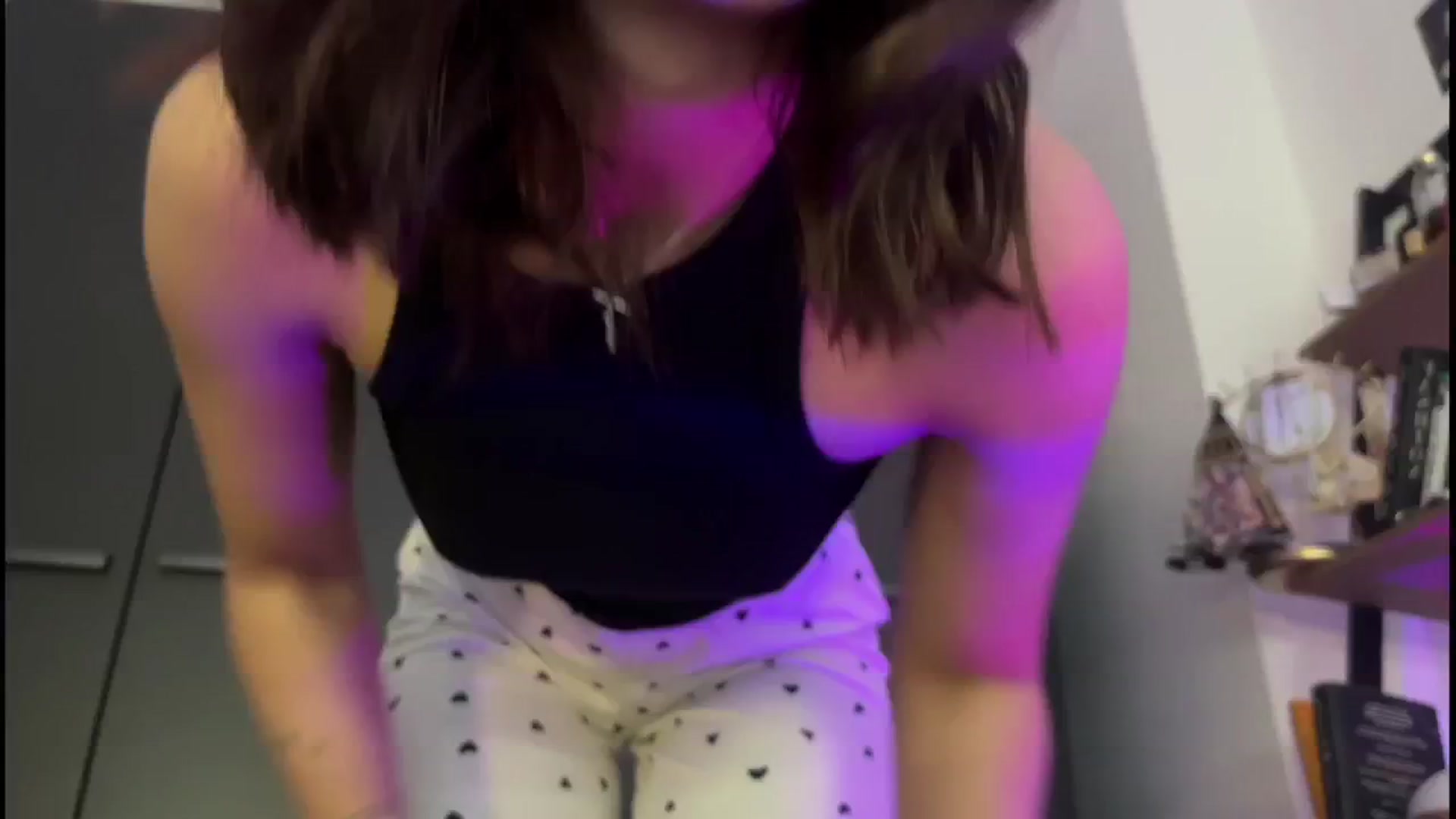 Gallery image thumbnail from ToryBliss's myfreecams stream on, 04/14/2025, 15:04 image 2 of 20