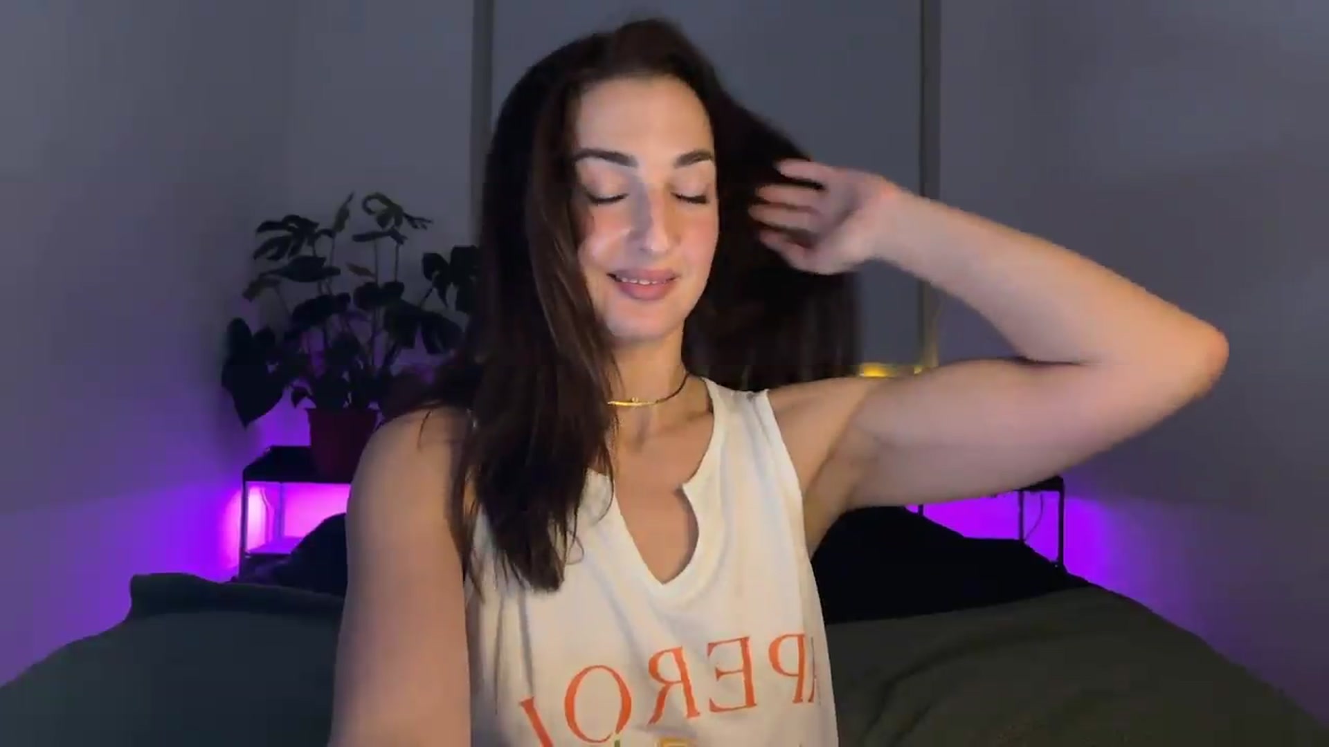 Gallery image thumbnail from ToryBliss's myfreecams stream on, 06/01/2026, 24:17 image 18 of 20